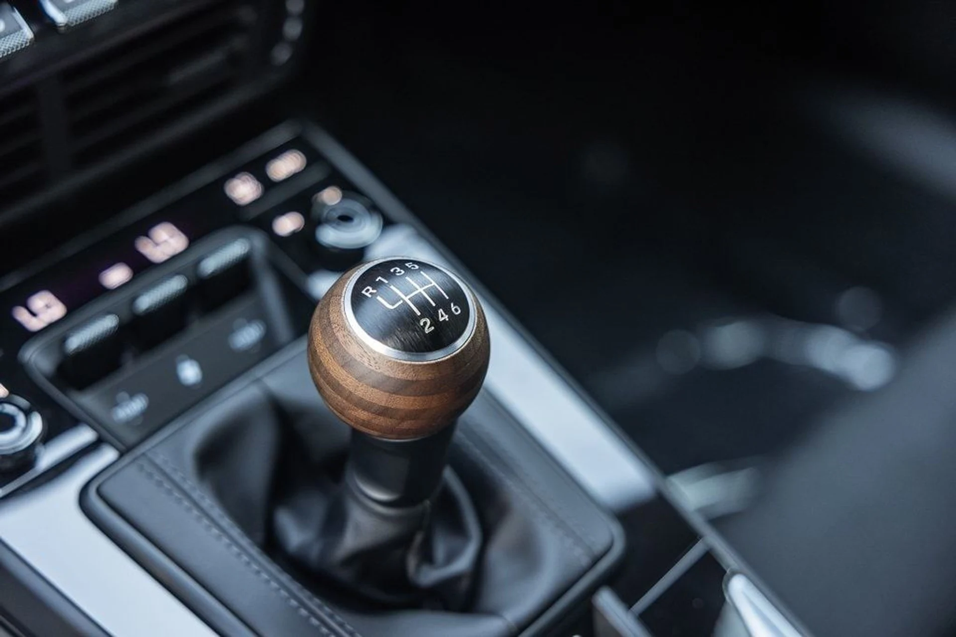 mph021_2322381217_b6c3c1c5dcb66760bfb7e20799499ddfx_e7f6a0364e