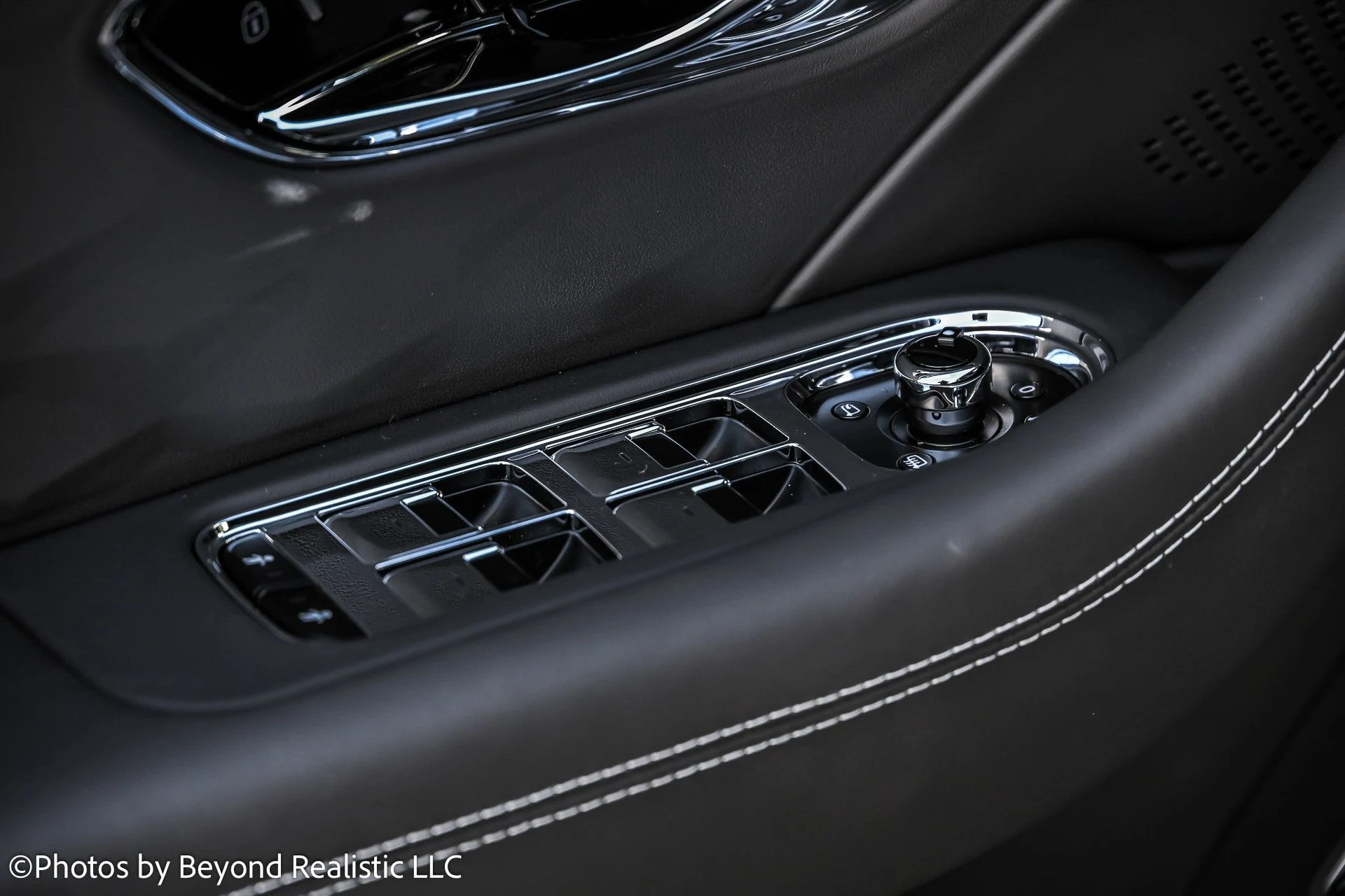 mph021_2335642353_0eedc2be3aa49820ea08396152752be8x_49ce1fda4f