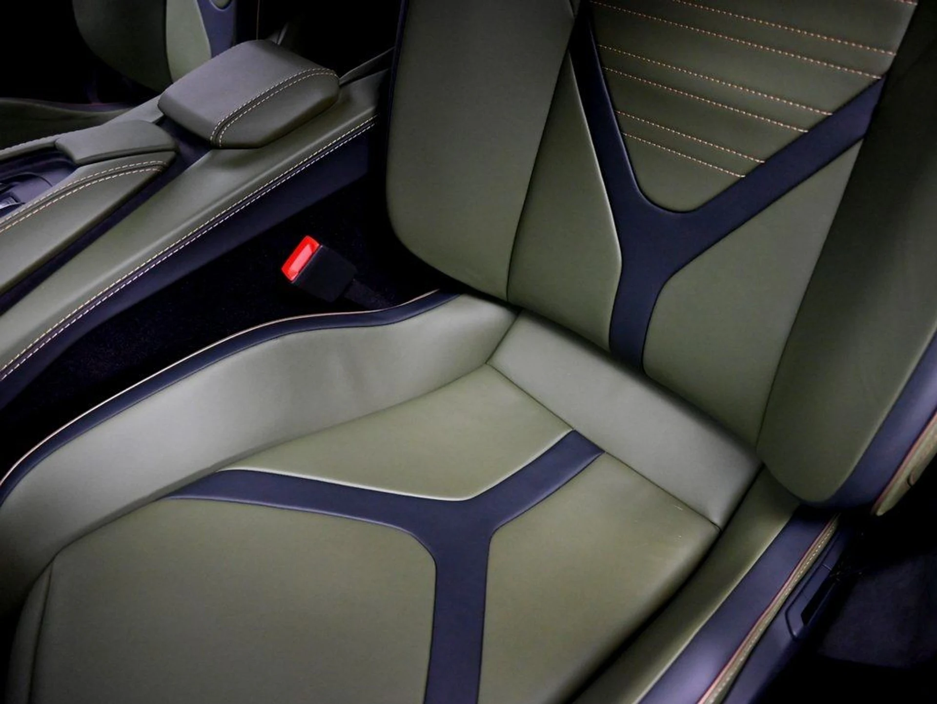 mph021_2337105500_c5b7212da9c91a3eefdfb3f0daac5b1d_37d89a403b