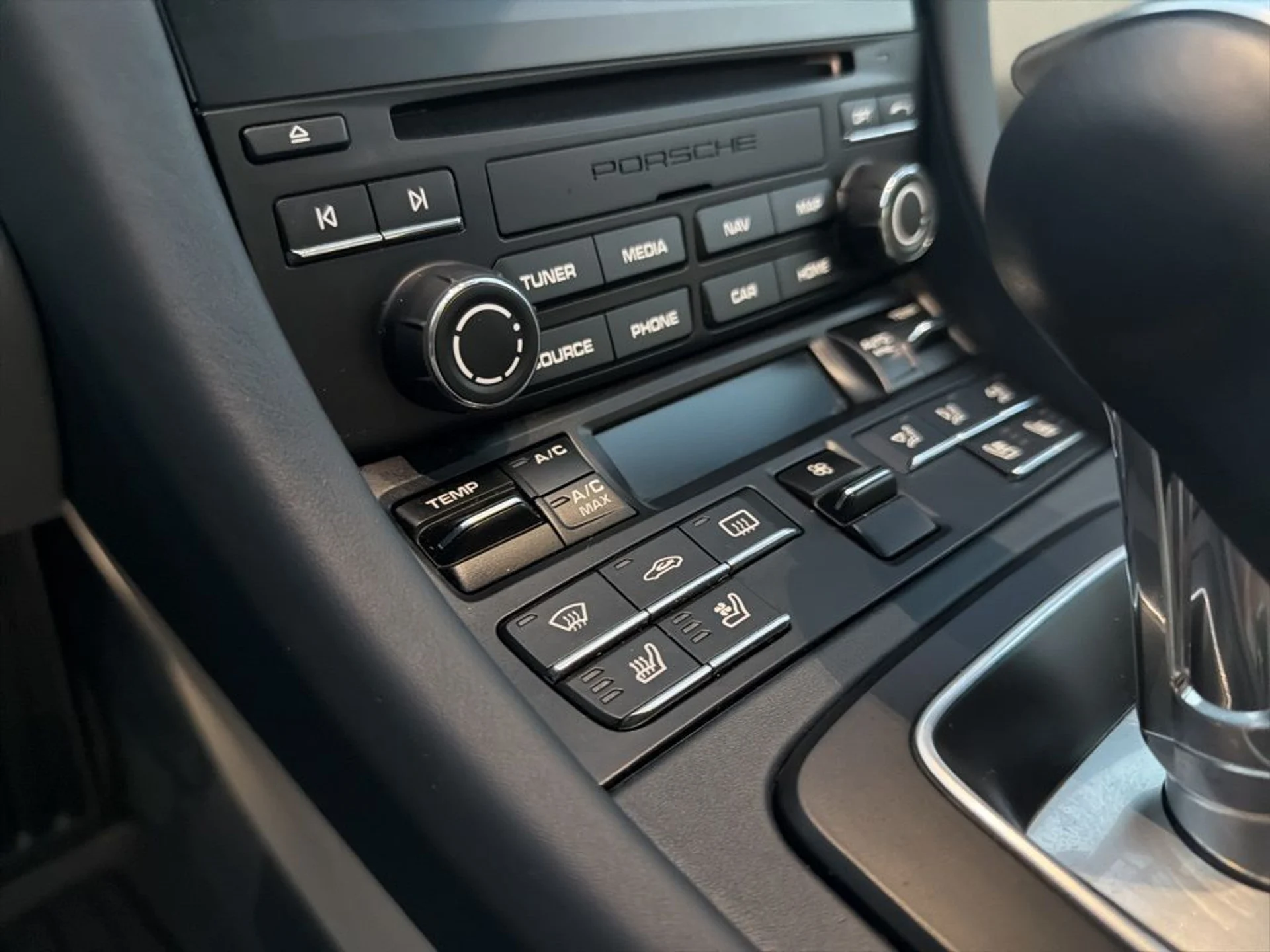 mph021_2339779569_606b2f44609c8a697bf9f432e725cfbe_e14674681c