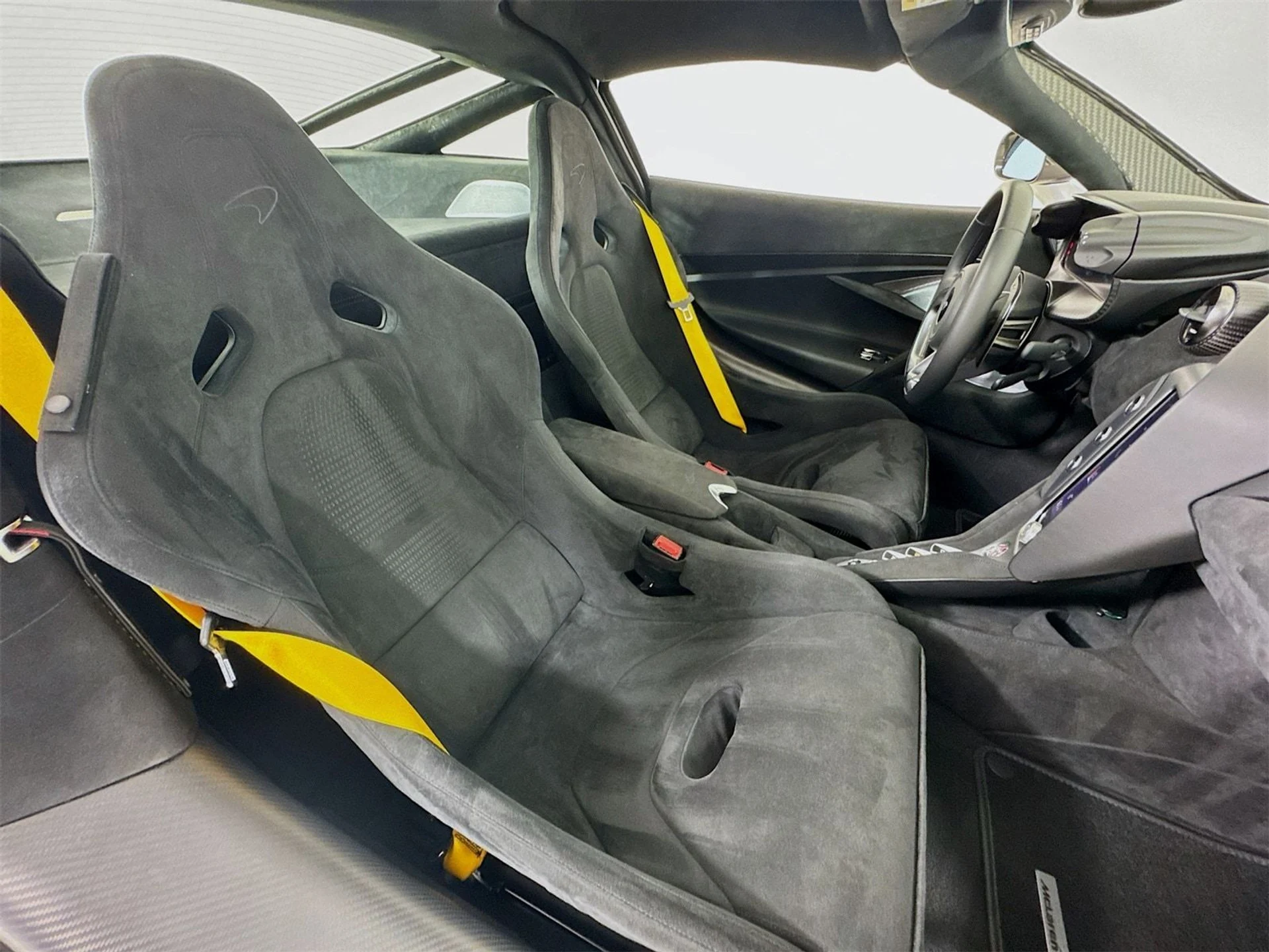 mph021_2340592577_b51cc8b239c2d1cb70cb4d8c1eb4a100x_fbd4a65925