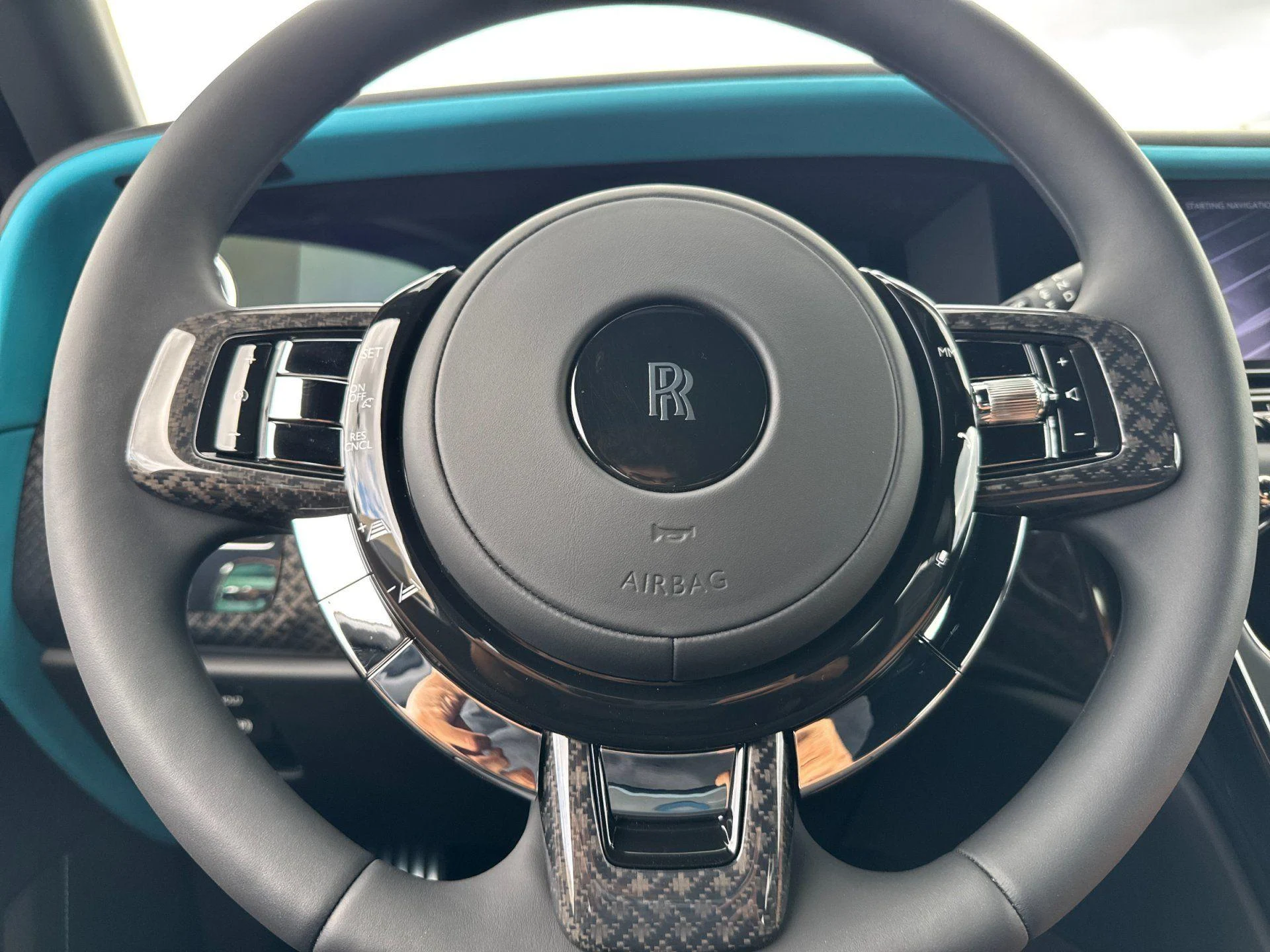mph021_2342955738_New_2027_Rolls_Royce_Cullinan_Black_Badge_1788527061_e7916112d9