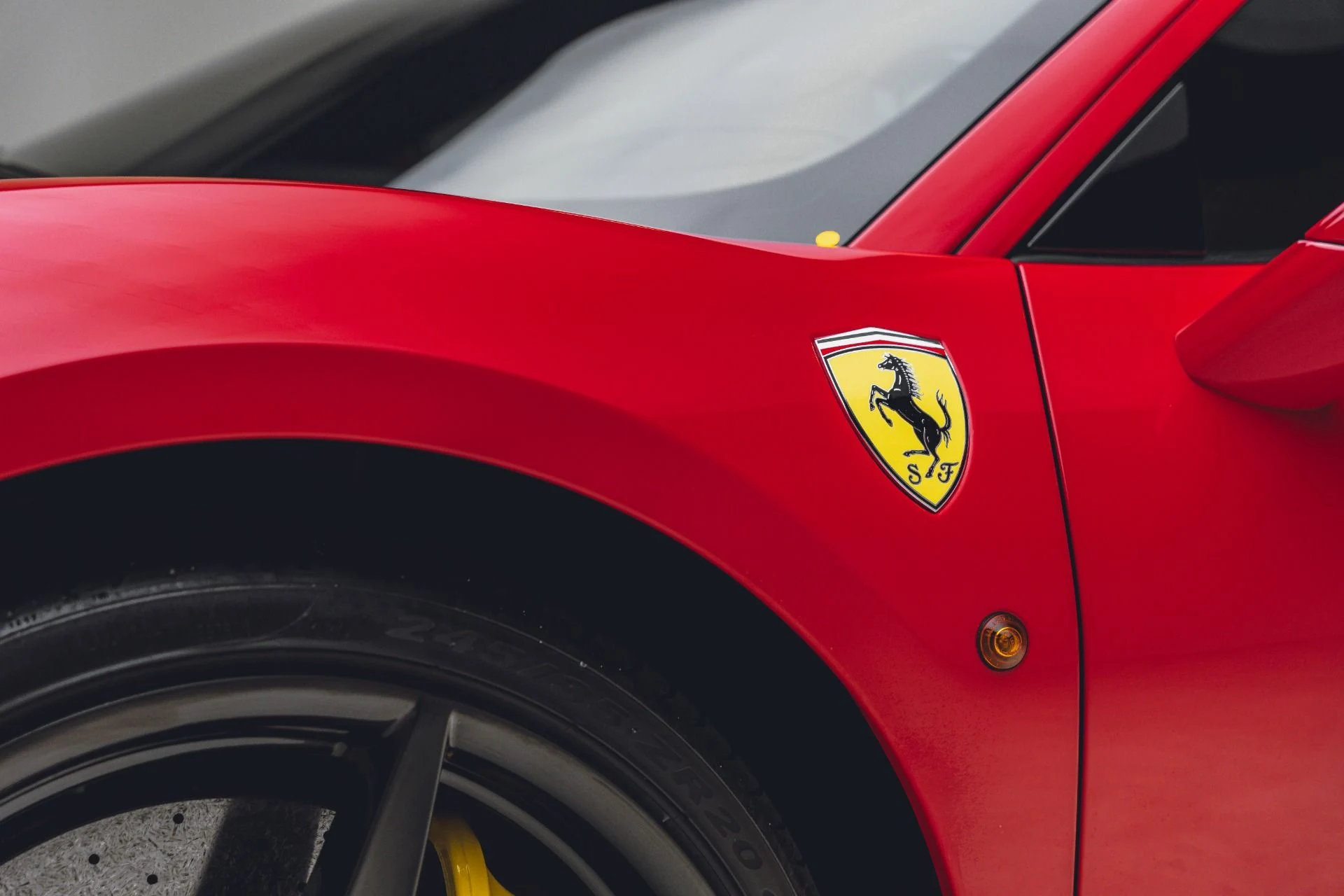 mph021_2344384315_Used_2017_Ferrari_488_GTB_1781799291_bad1b6e1f7