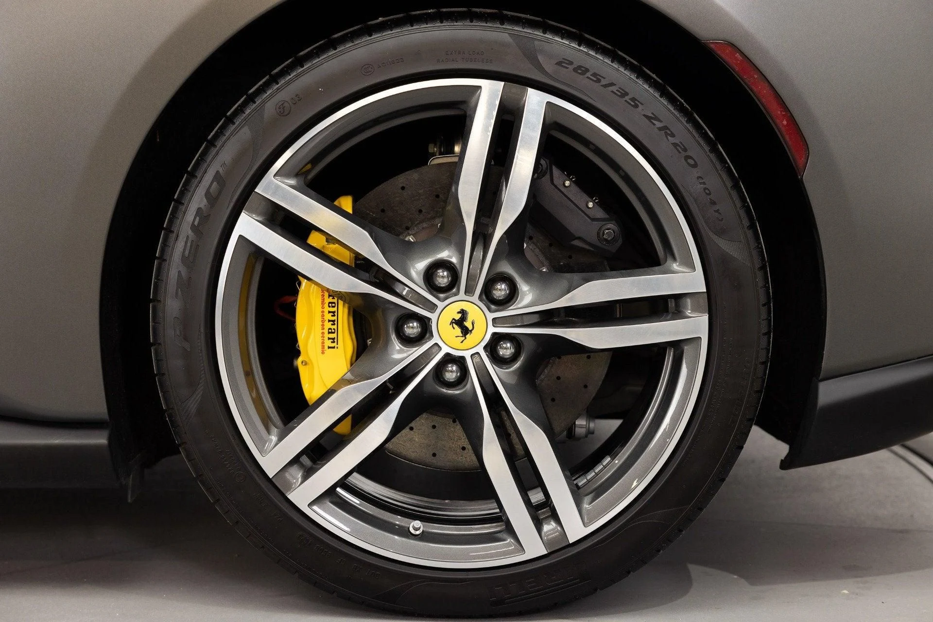 mph021_2354760534_Used_2023_Ferrari_Portofino_M_1784803702_dfbcbf2084