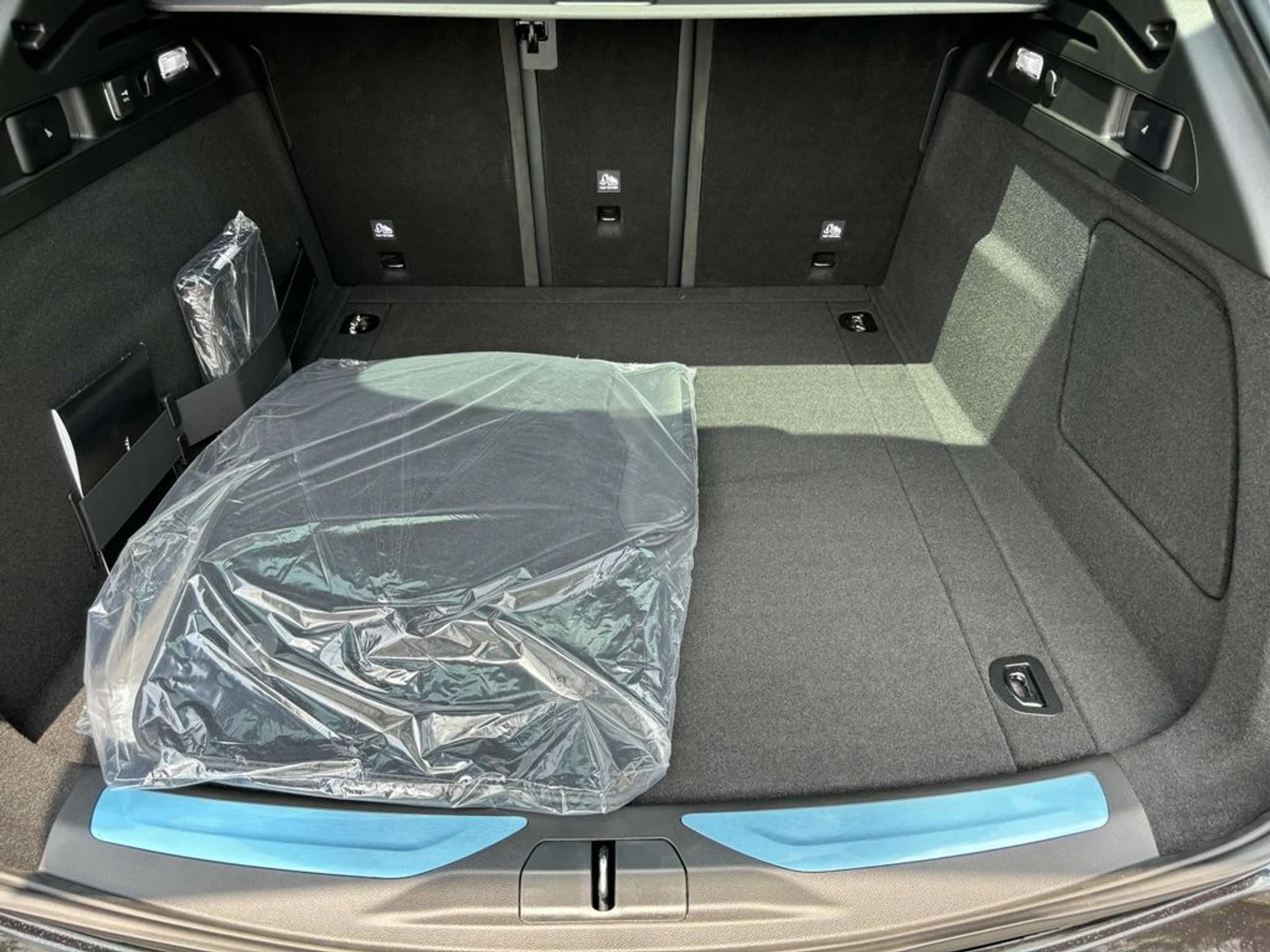 mph021_2354939441_70ebb1123611bd4a1a098690fb0da65fx_9507ae2412