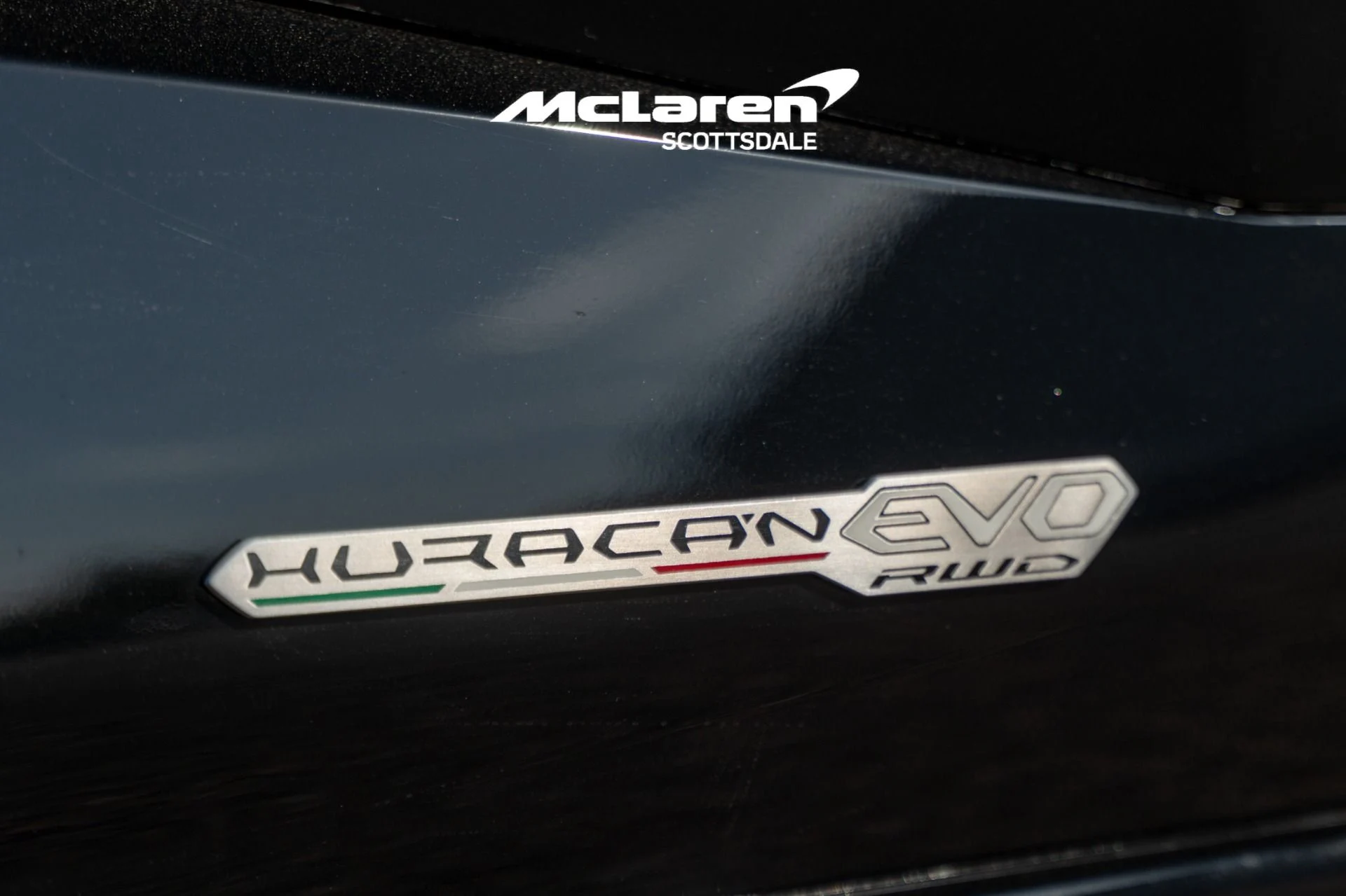 mph021_2355493635_Used_2021_LAMBORGHINI_HURACAN_EVO_1782162059_3bd0bc82e5