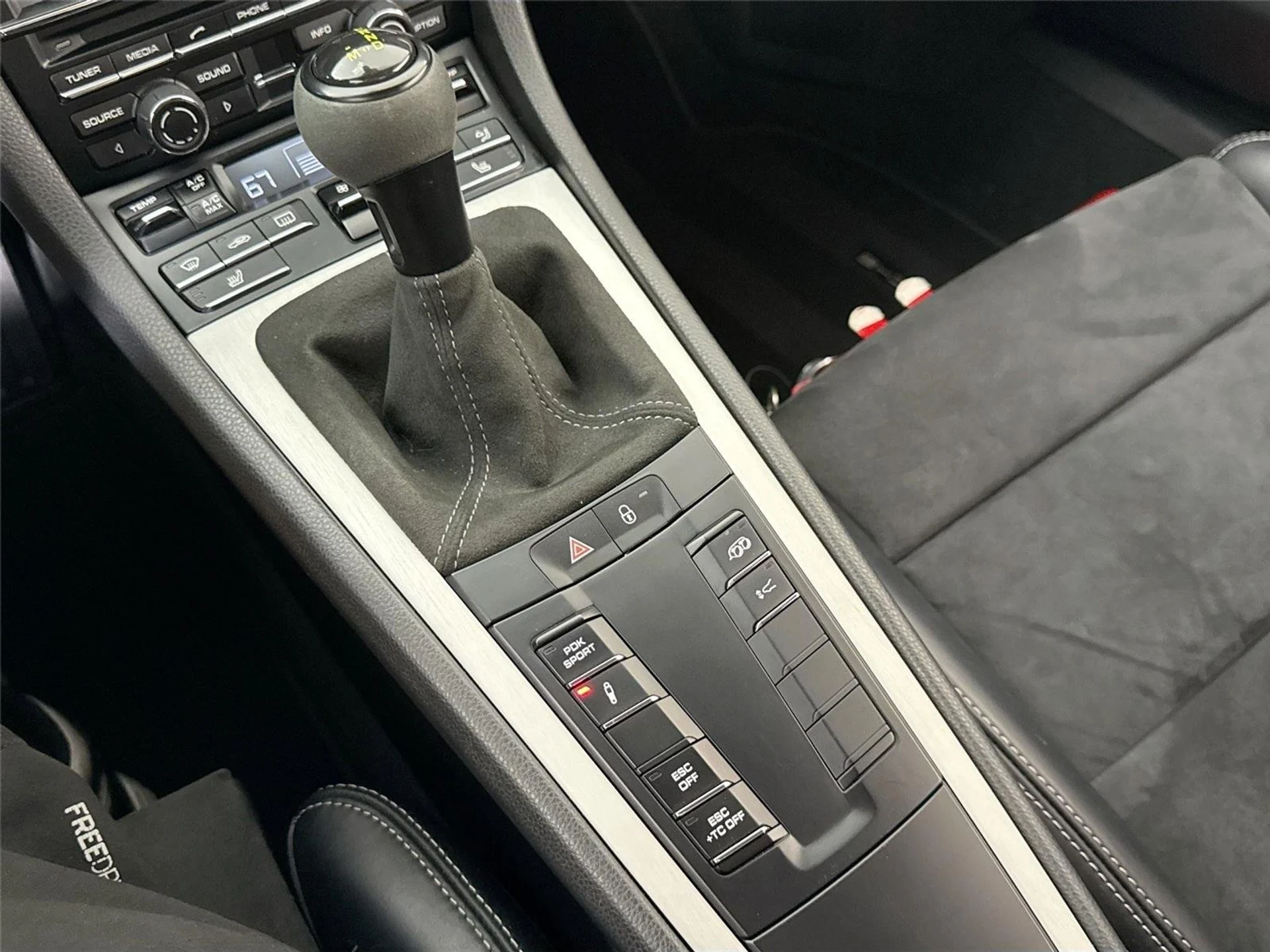 mph021_2361914180_04937d04f73f7ce183175e03a116b2fe_266d9aa267