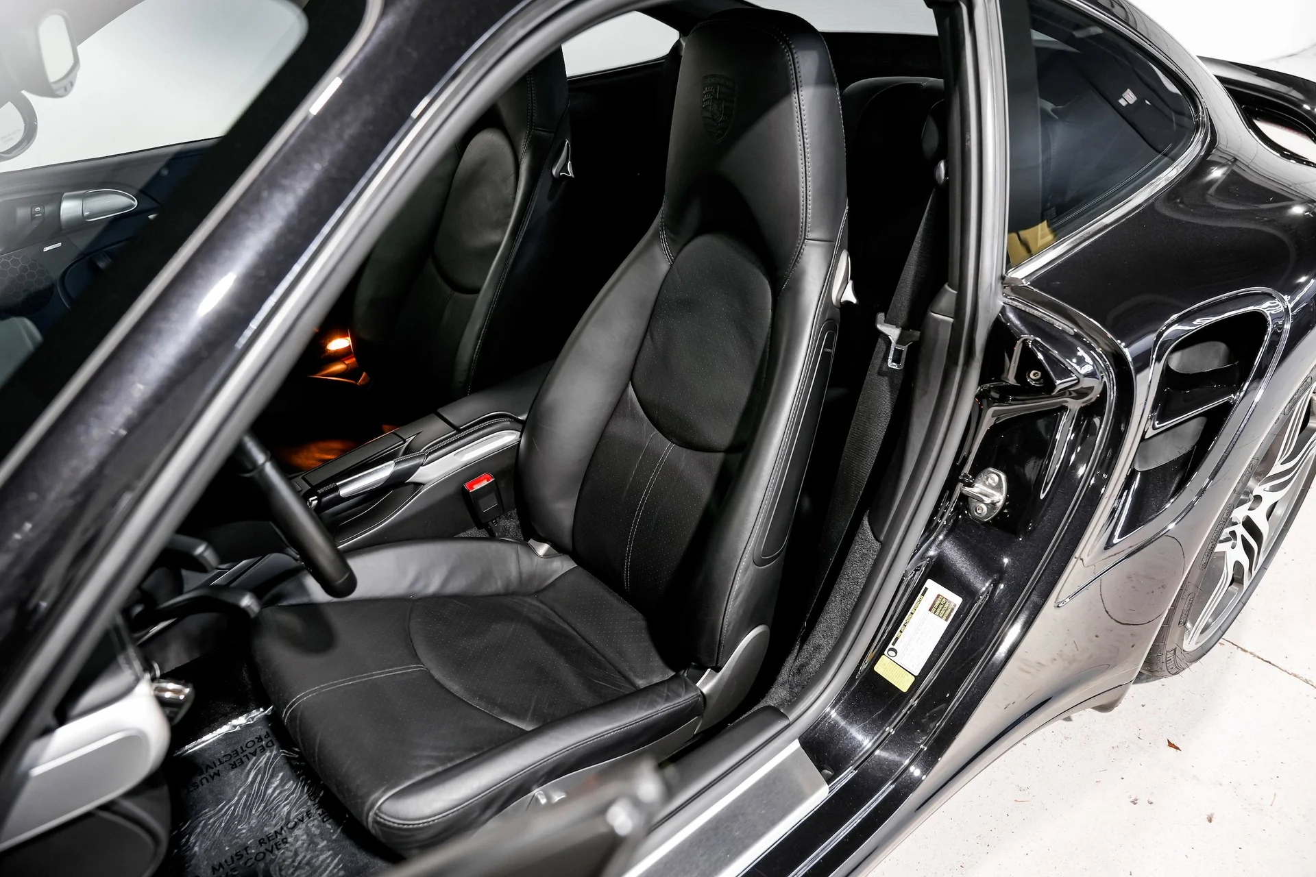 mph021_2363775242_1ef3482840b4af4c9c3d089e2ebdfaa2x_cf6953e9a8