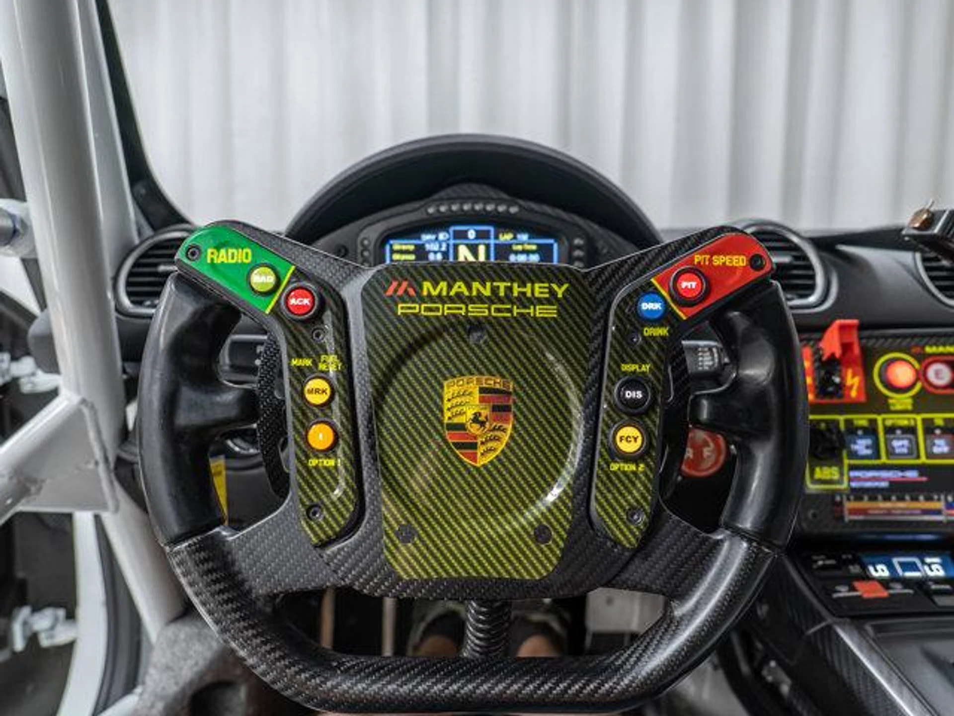 mph021_237651371_ry4a_P2xon_DSJ_W4_SA_Bg2_JTNN_840_7772c665a1