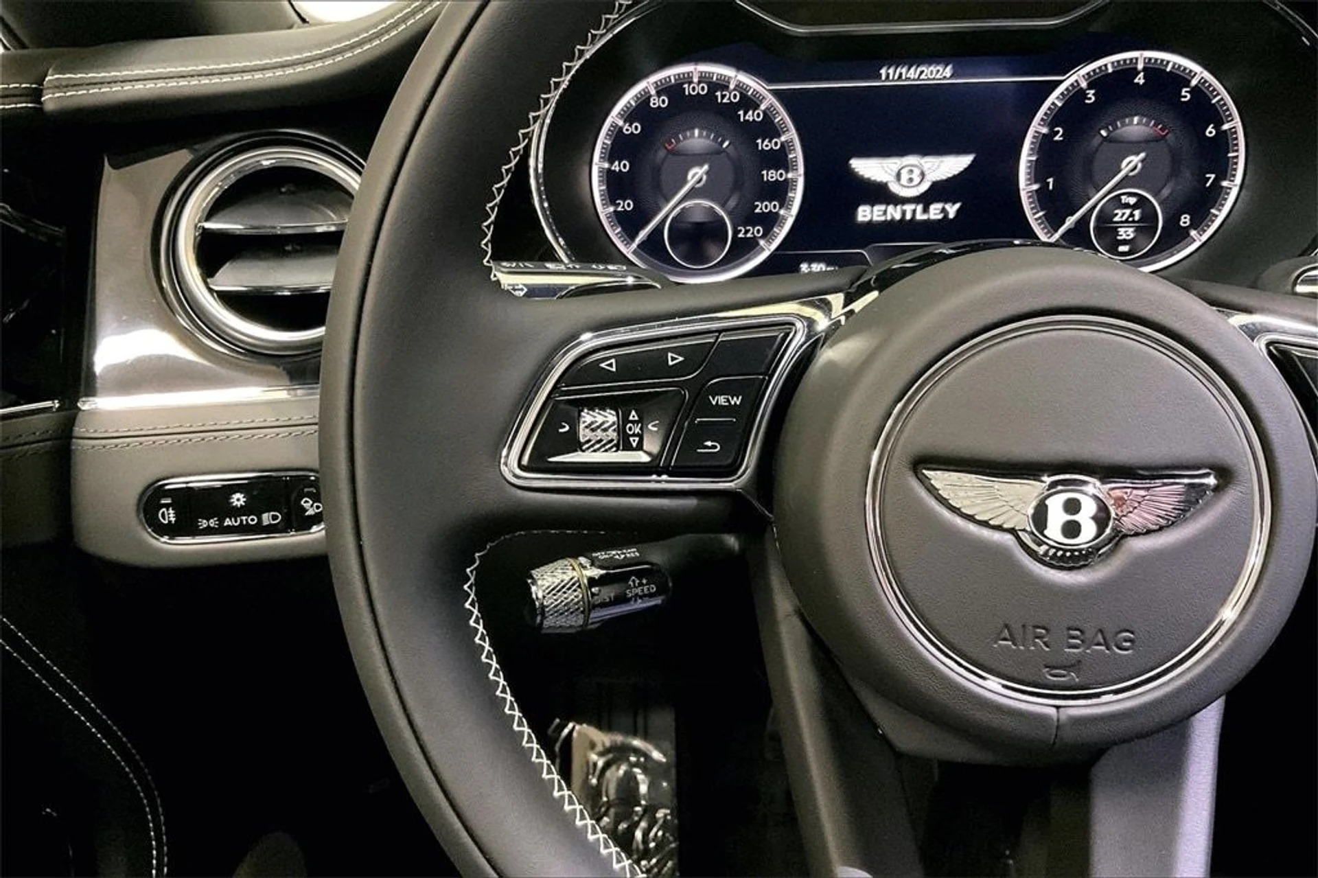 mph021_2382462495_2d3525937c04e1b20730b105e563bfedx_2d73212b4b