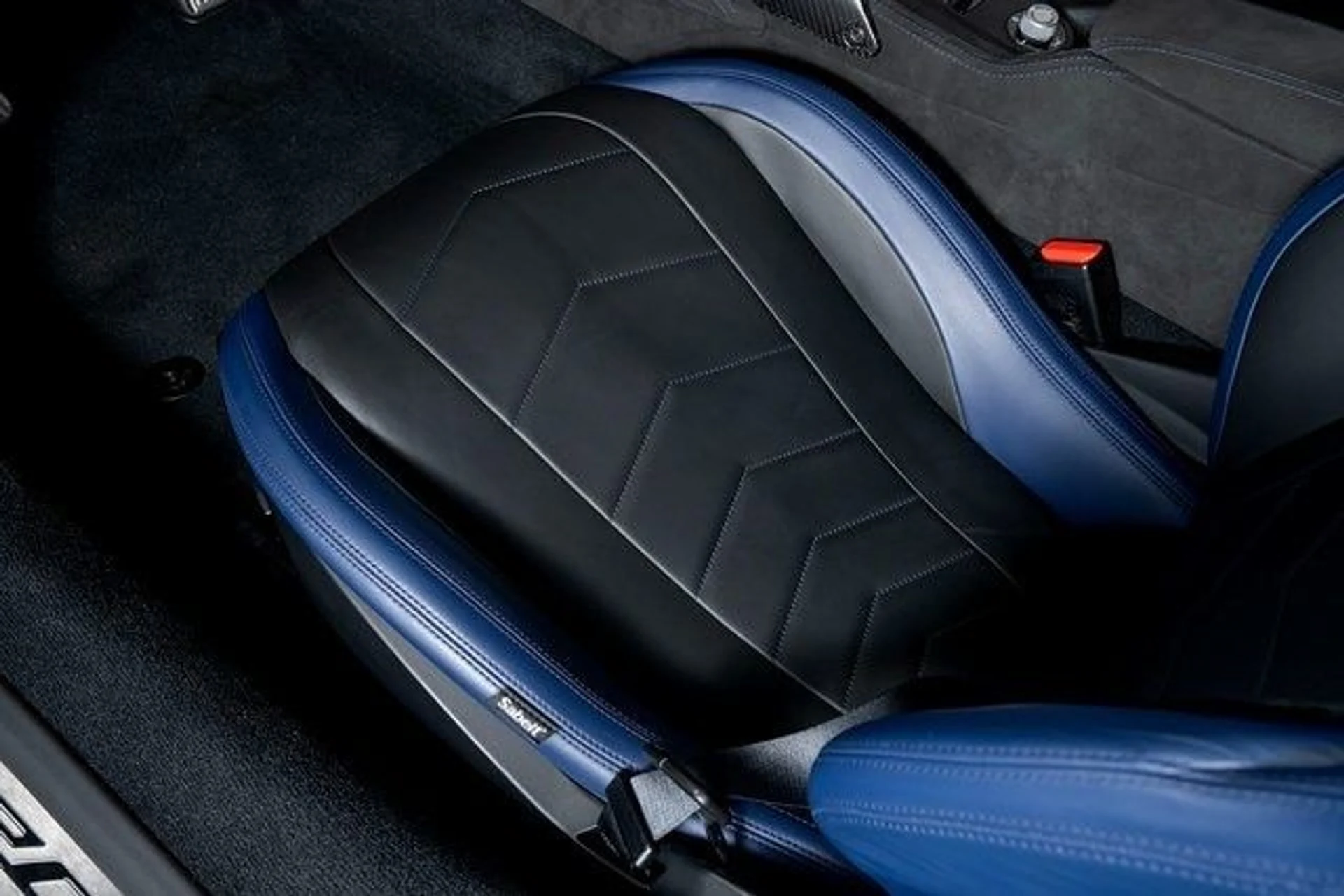 mph021_2392872531_daa4e6ded10f81feb44183c25fa5c15bx_fd5fd6df66