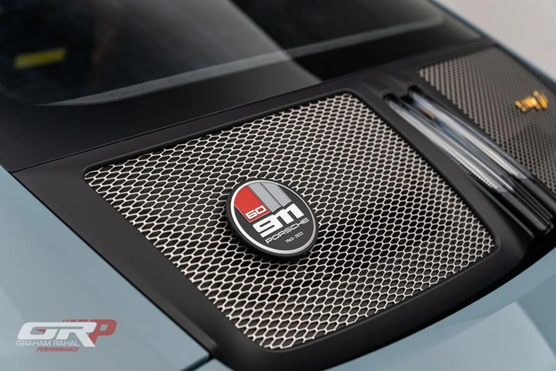 mph021_2393350682_14_D0_F314_E039_47_C4_BF_2_A_5_FC_3_E5_B9_FDA_3_2a1184f4d2