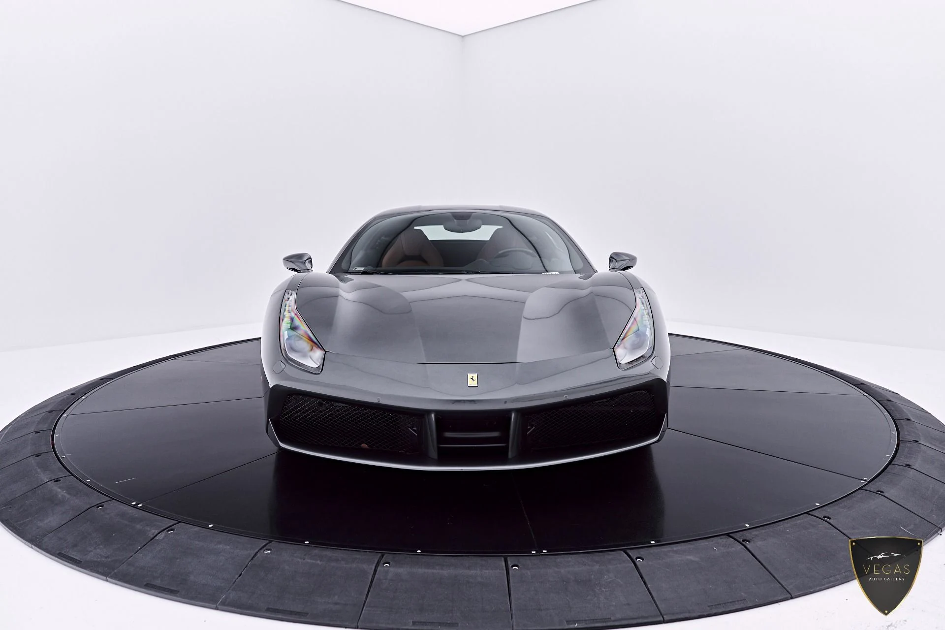 mph021_2394722909_Used_2018_Ferrari_488_GTB_Base_1783498164_521dd61a99