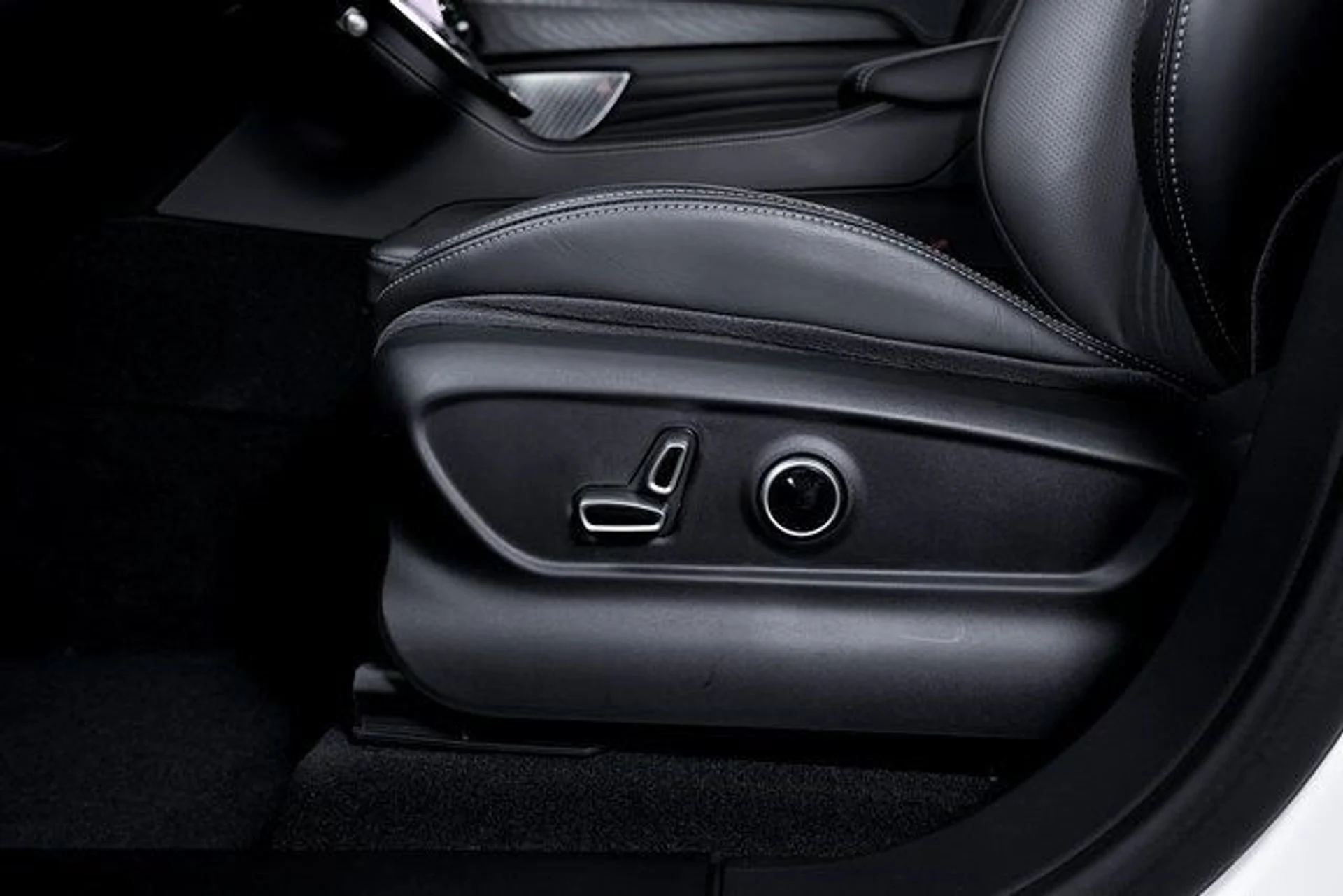 mph021_239558825_15c4f544c49efac762fcbf1a0b439ab5x_985d767b11