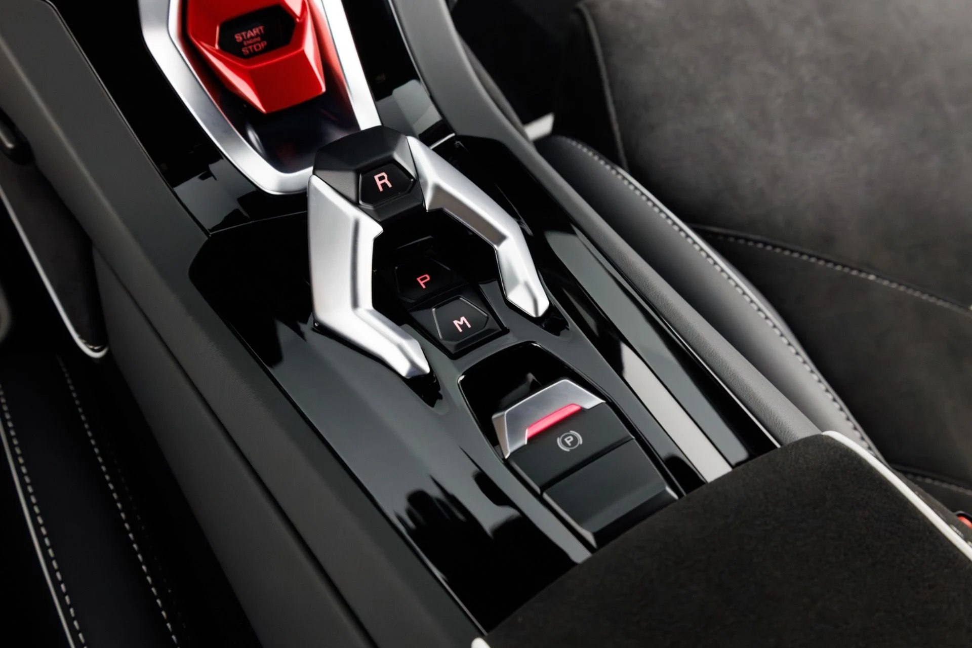 mph021_2398322621_Used_2020_Lamborghini_Huracan_LP_640_4_EVO_1779139552_eab0f1e84b