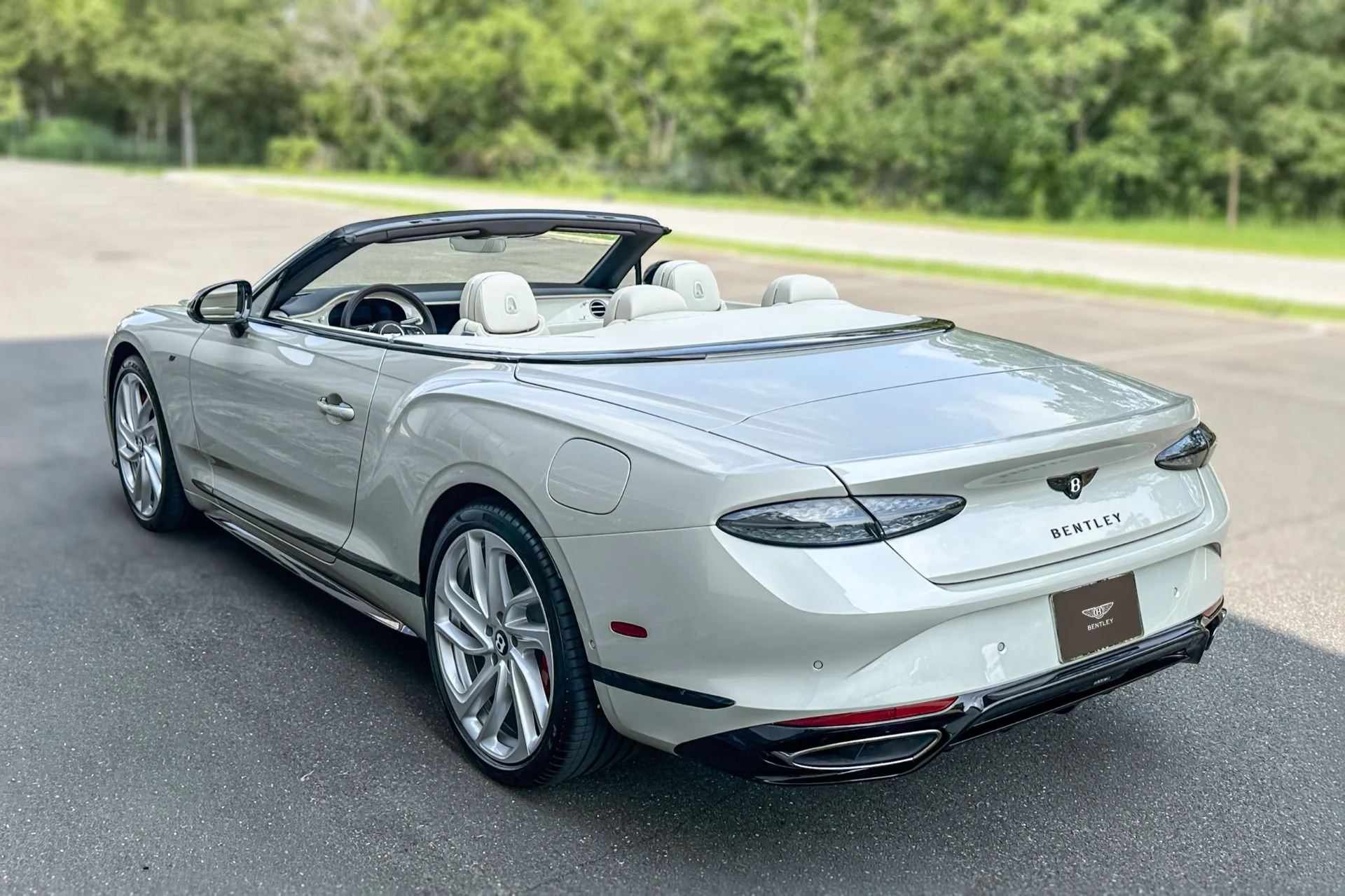 mph021_2400595029_New_2026_Bentley_Continental_GT_S_1784810608_6a24bc3a03