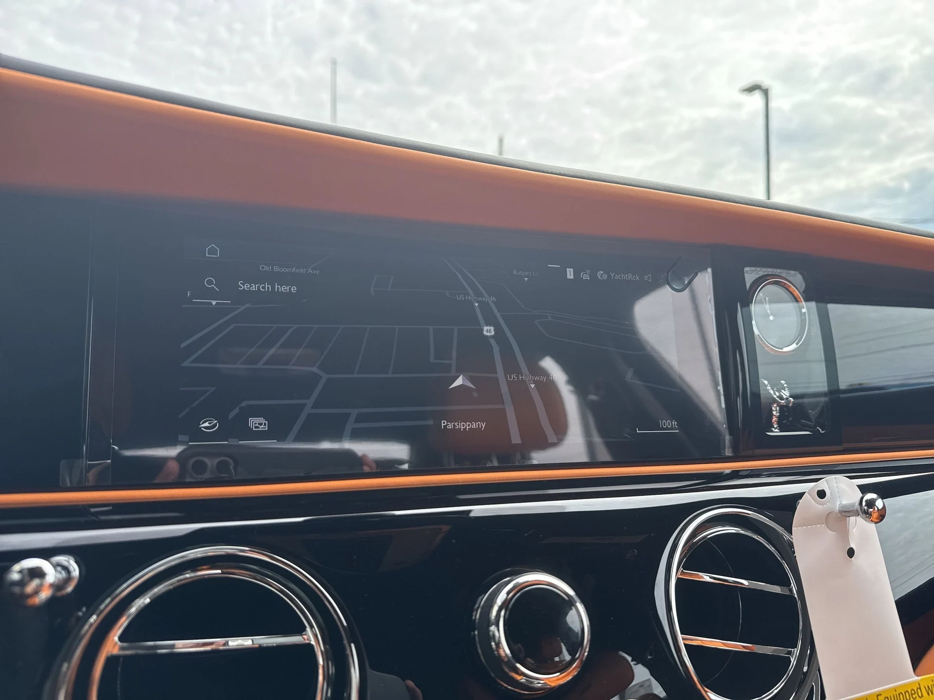 mph021_2404542004_c9841c0e2ff1ff34cd1f188c21a3d319x_e041a37d0e