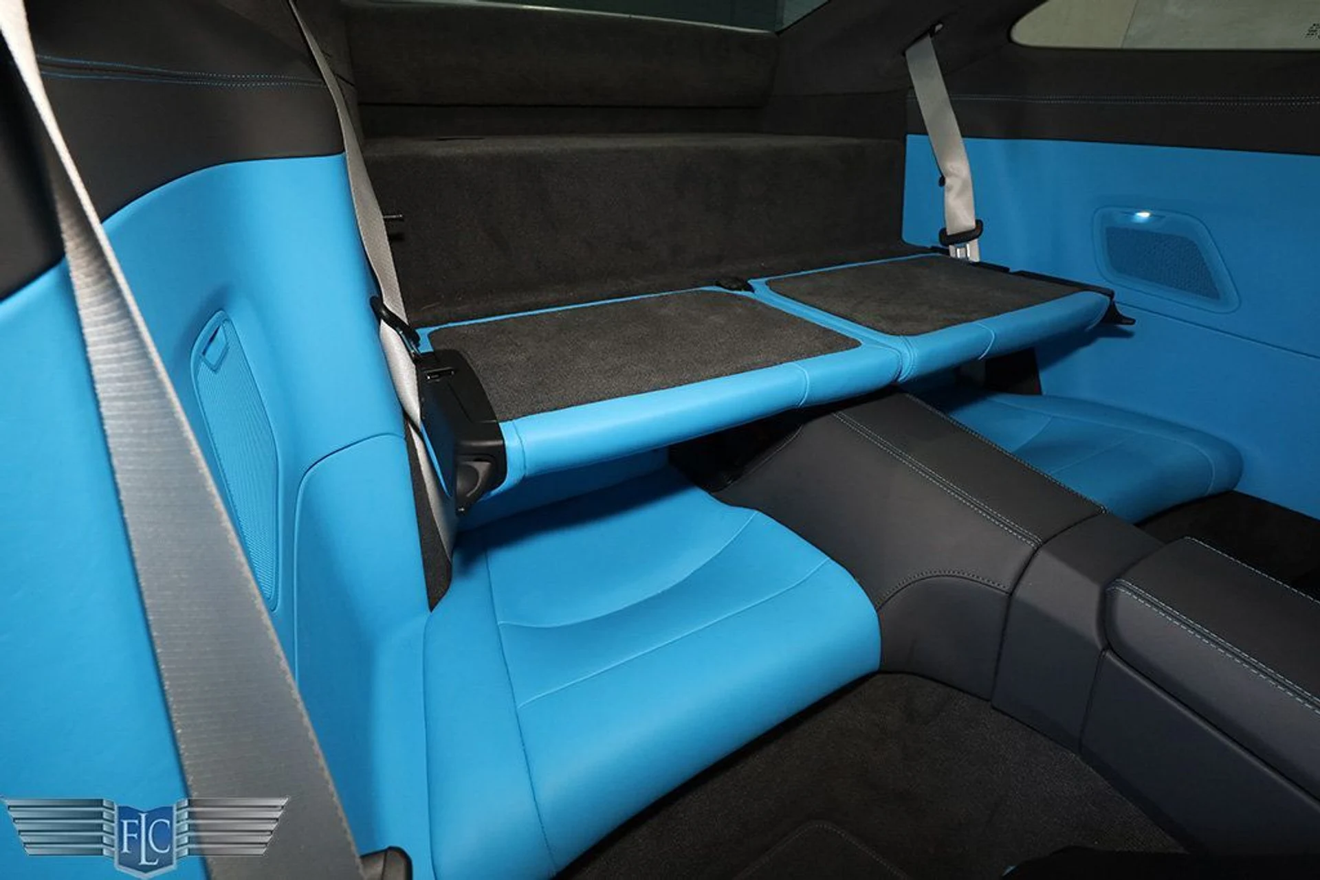 mph021_2406035097_used_2024_porsche_911_carreragtsmanualcoupe_9689_22738585_22_1024_b757b64802