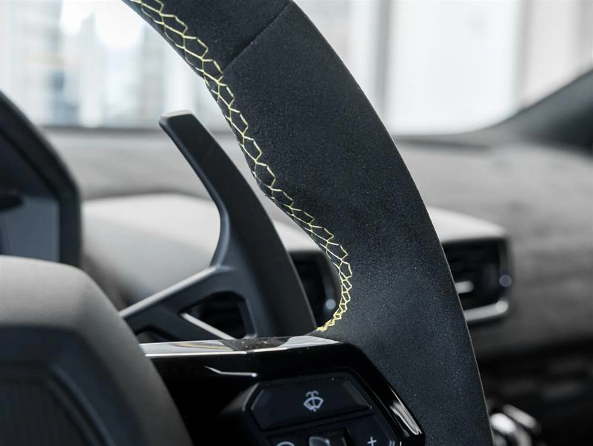 mph021_2409876219_11625444_1564141397_932532038b