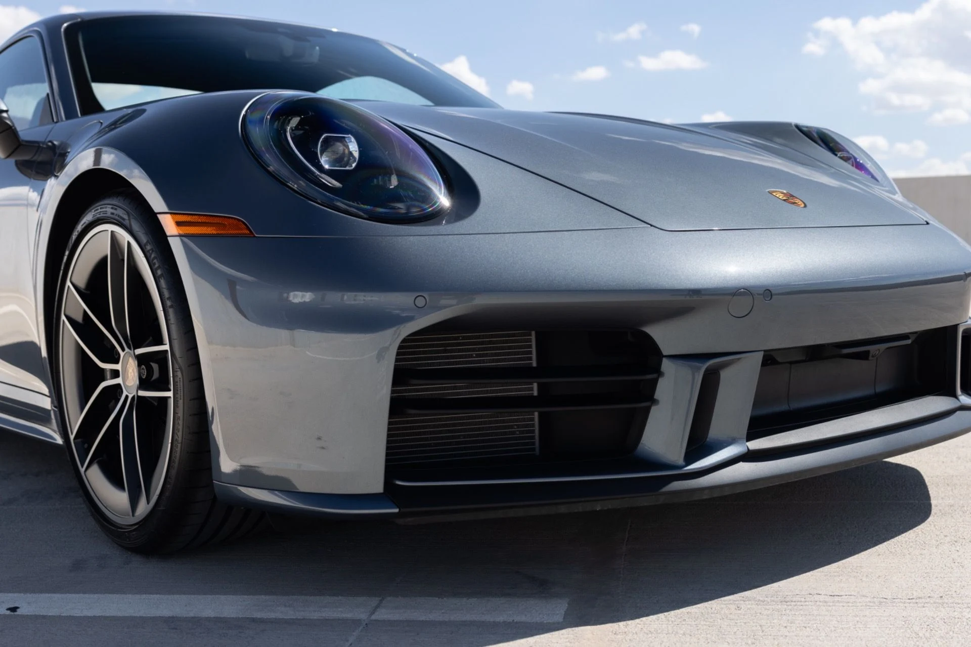 mph021_2411550964_Used_2025_Porsche_911_Carrera_T_1789434044_503f23be62