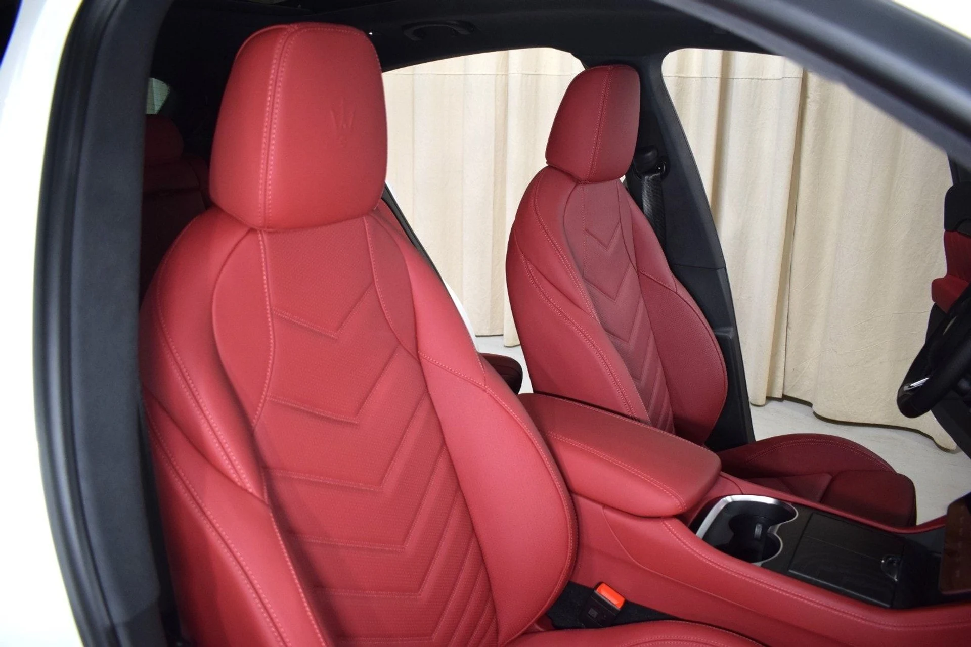 mph021_2416606362_23373d524f2ac252e442560387bd5563x_2e73d984e6