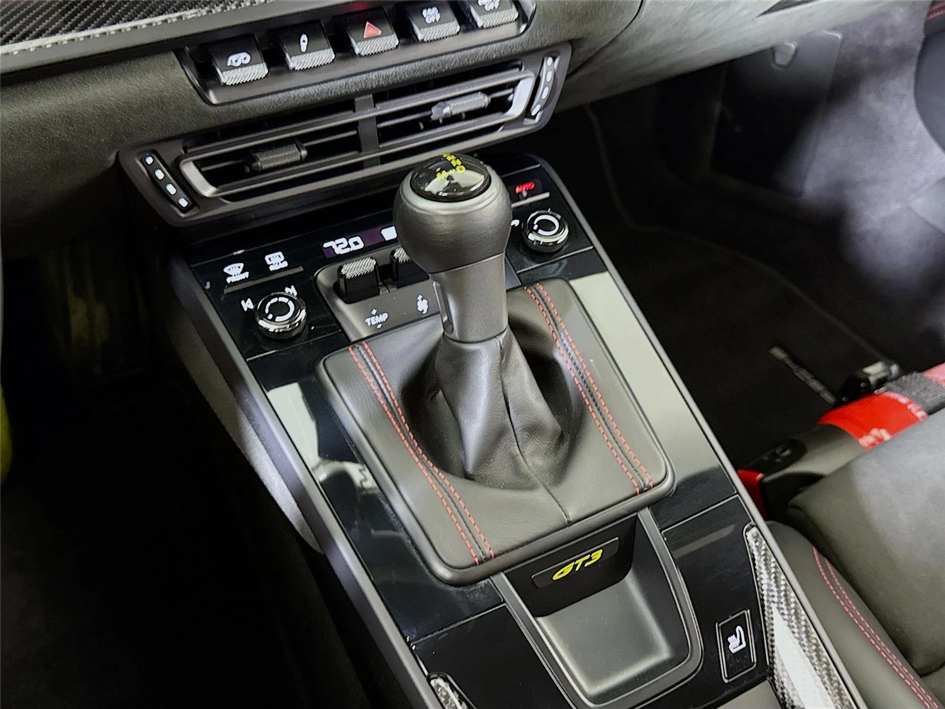 mph021_2418850952_95dc69c268ff9bc709eca8714de34bde_04ad536ec3