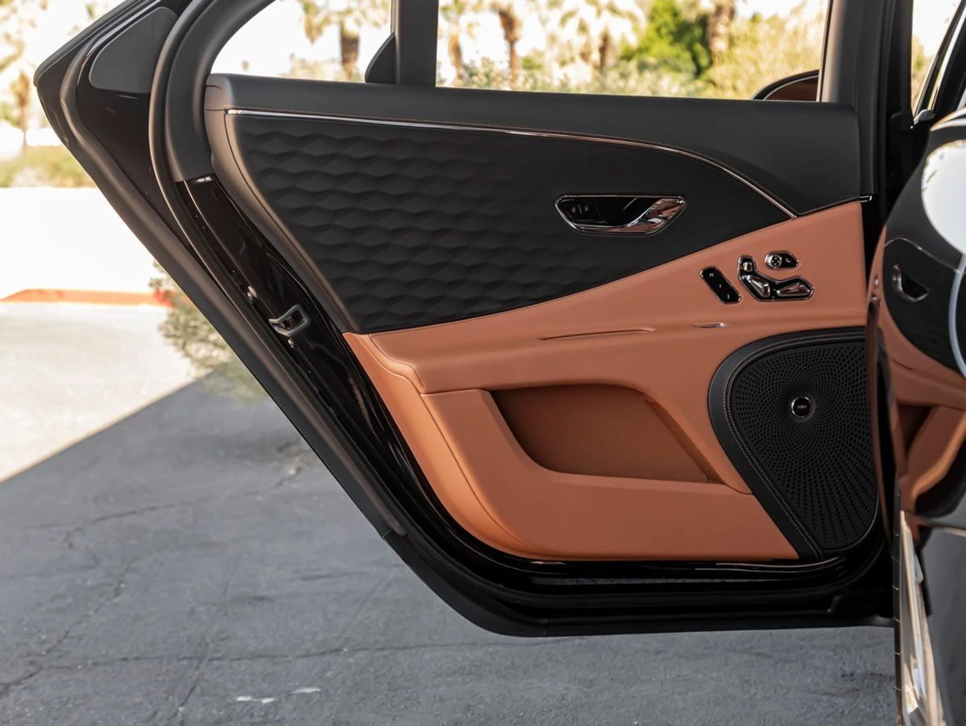 mph021_2423171941_22_1813877001