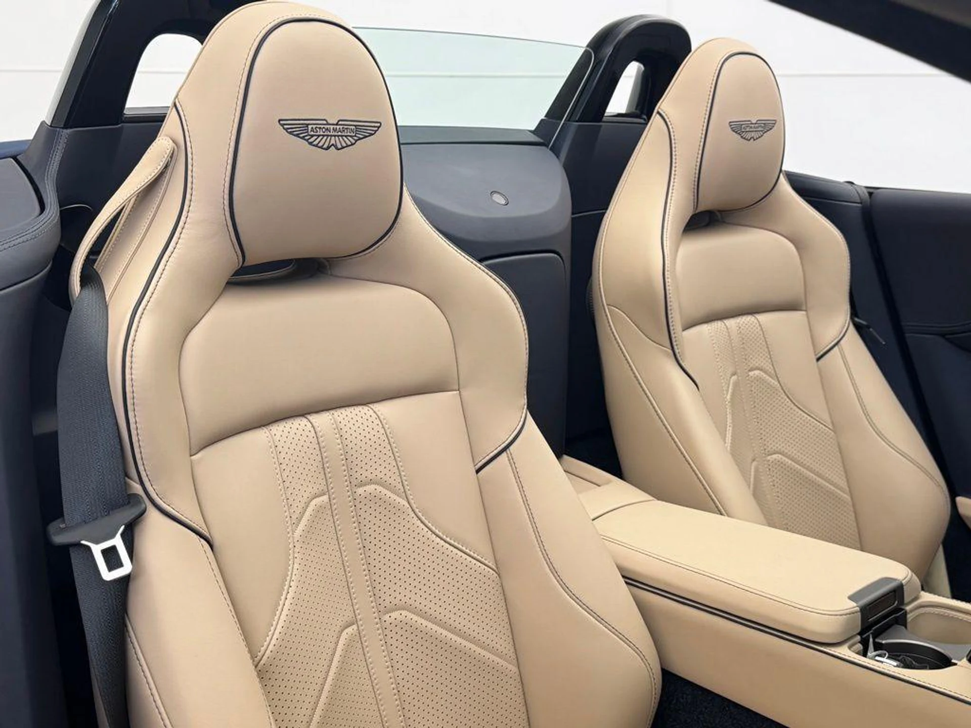 mph021_2423207124_iz_B7gok7_VSFFH_8op_Gtl_NBJISTP_4_6699e7e79e