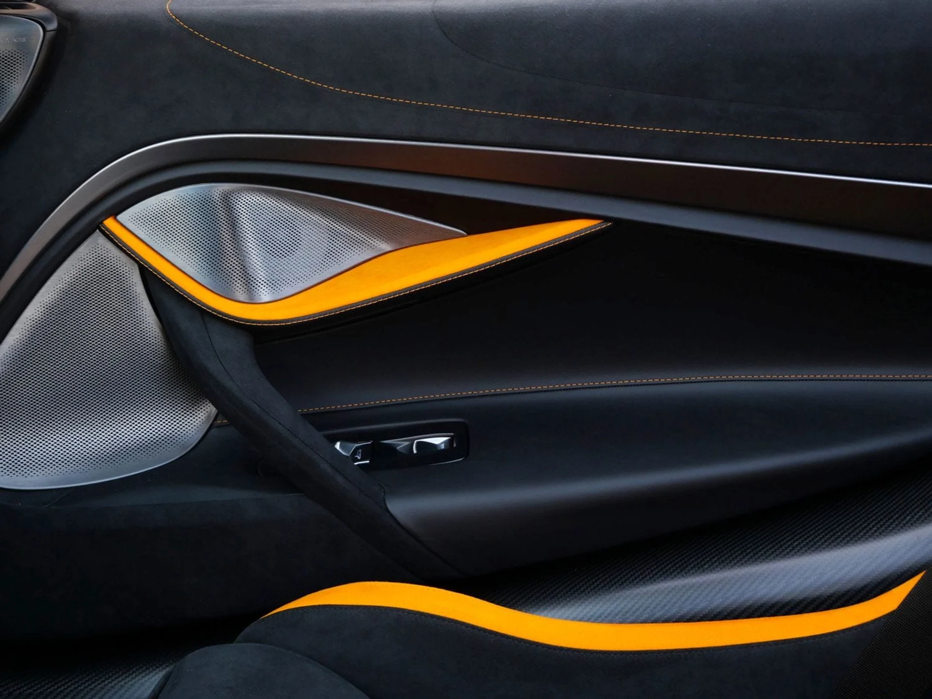 mph021_2425211717_def936a238d958ef952fa07d7100c8c9x_92267f1565