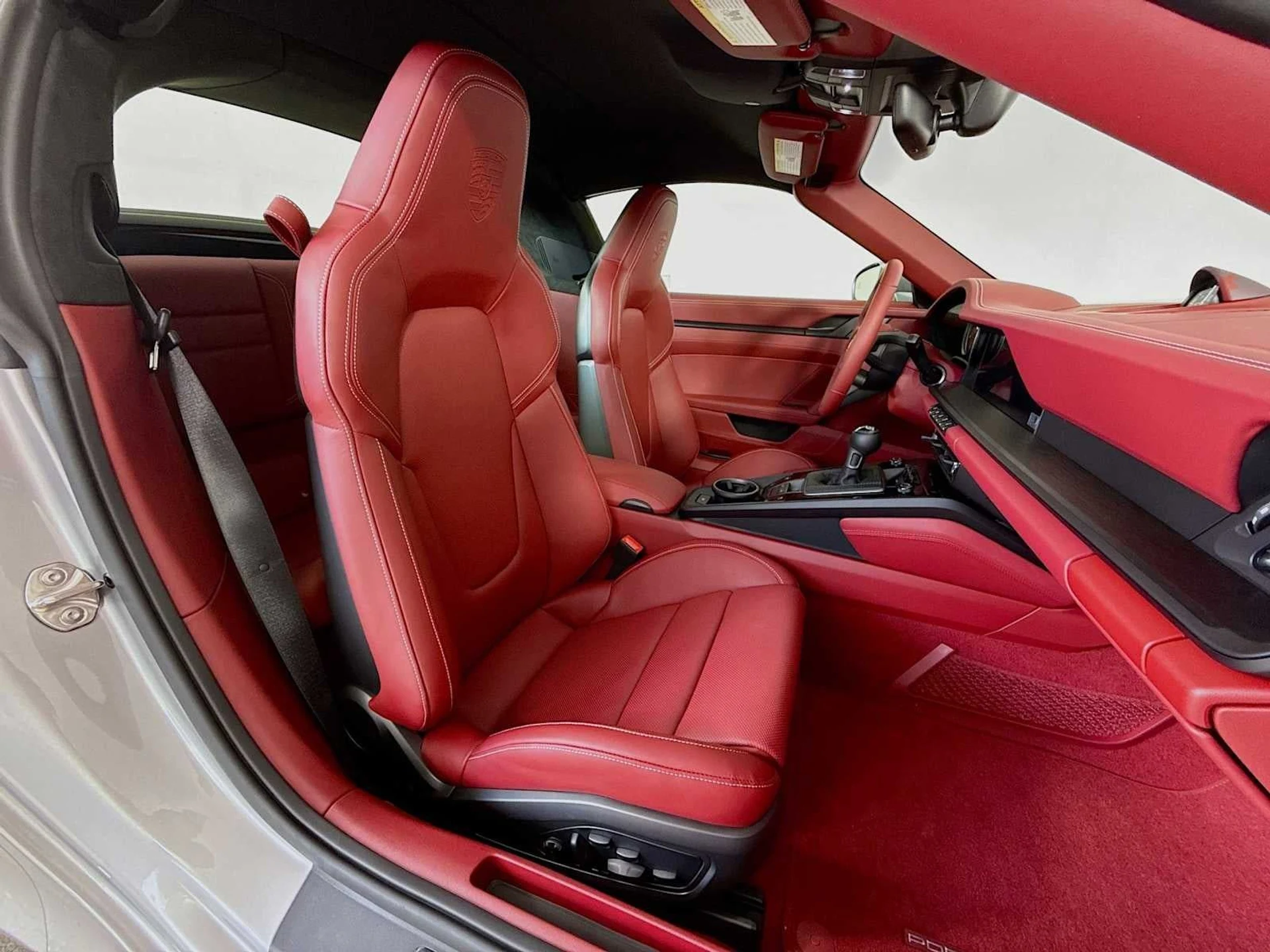 mph021_2427483943_22_5f9a20b6e7