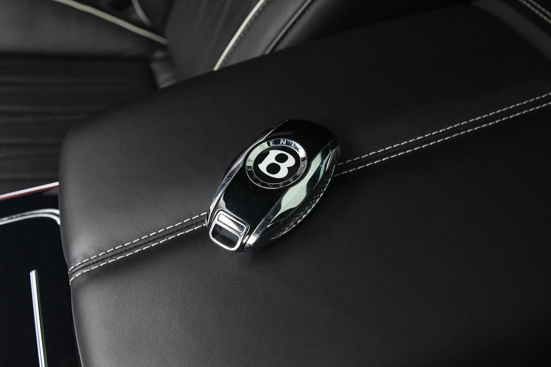 mph021_2429942267_df5d248c_70b3_47e4_ad2a_e46d9fafc80e_6803bba6d7