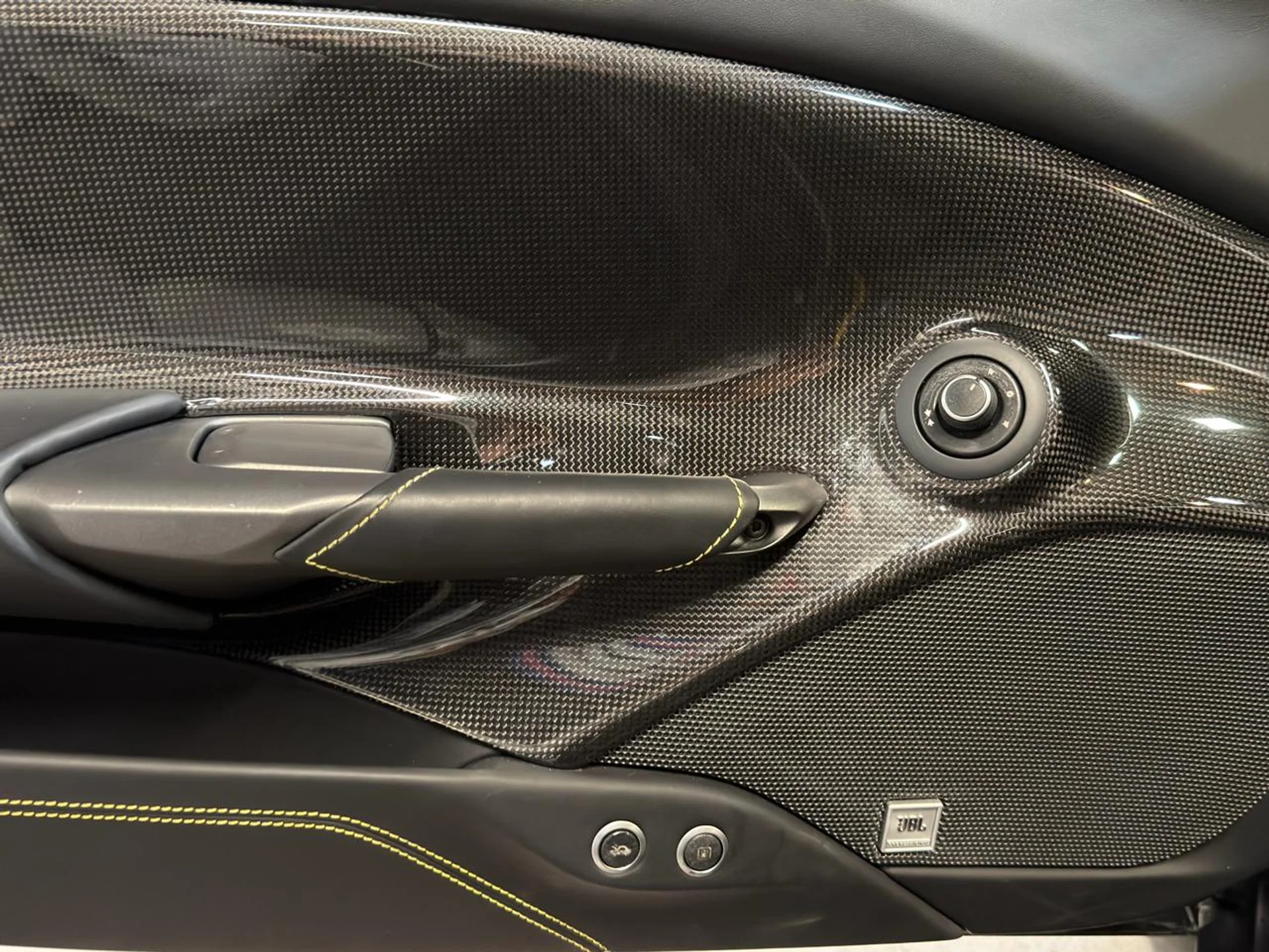 mph021_2432091229_639076350786373004_6a04d982c4