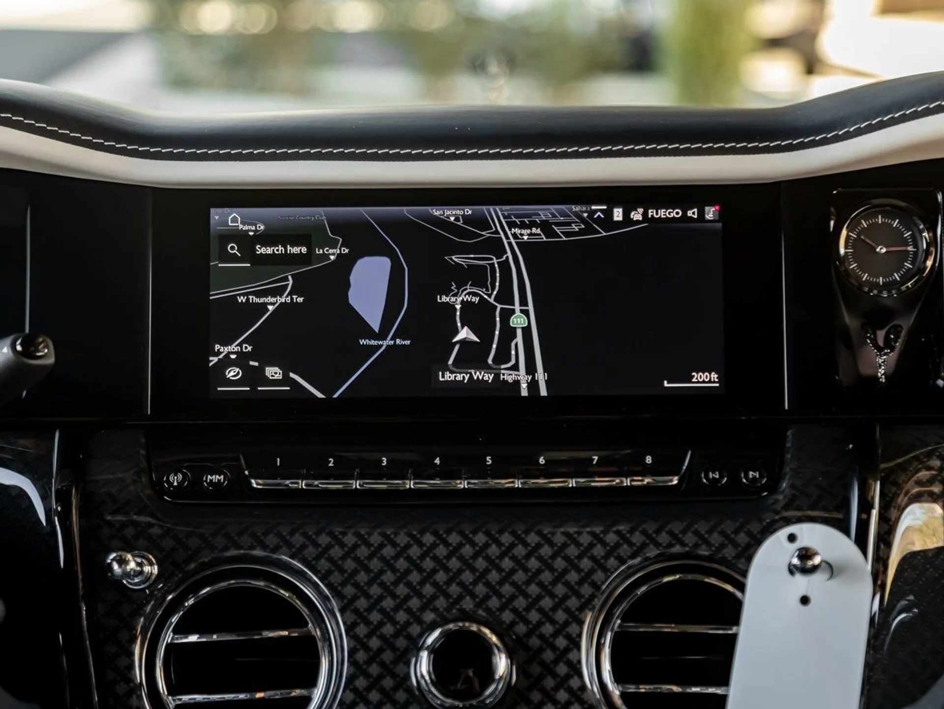 mph021_2433476274_22_7bcc712e49