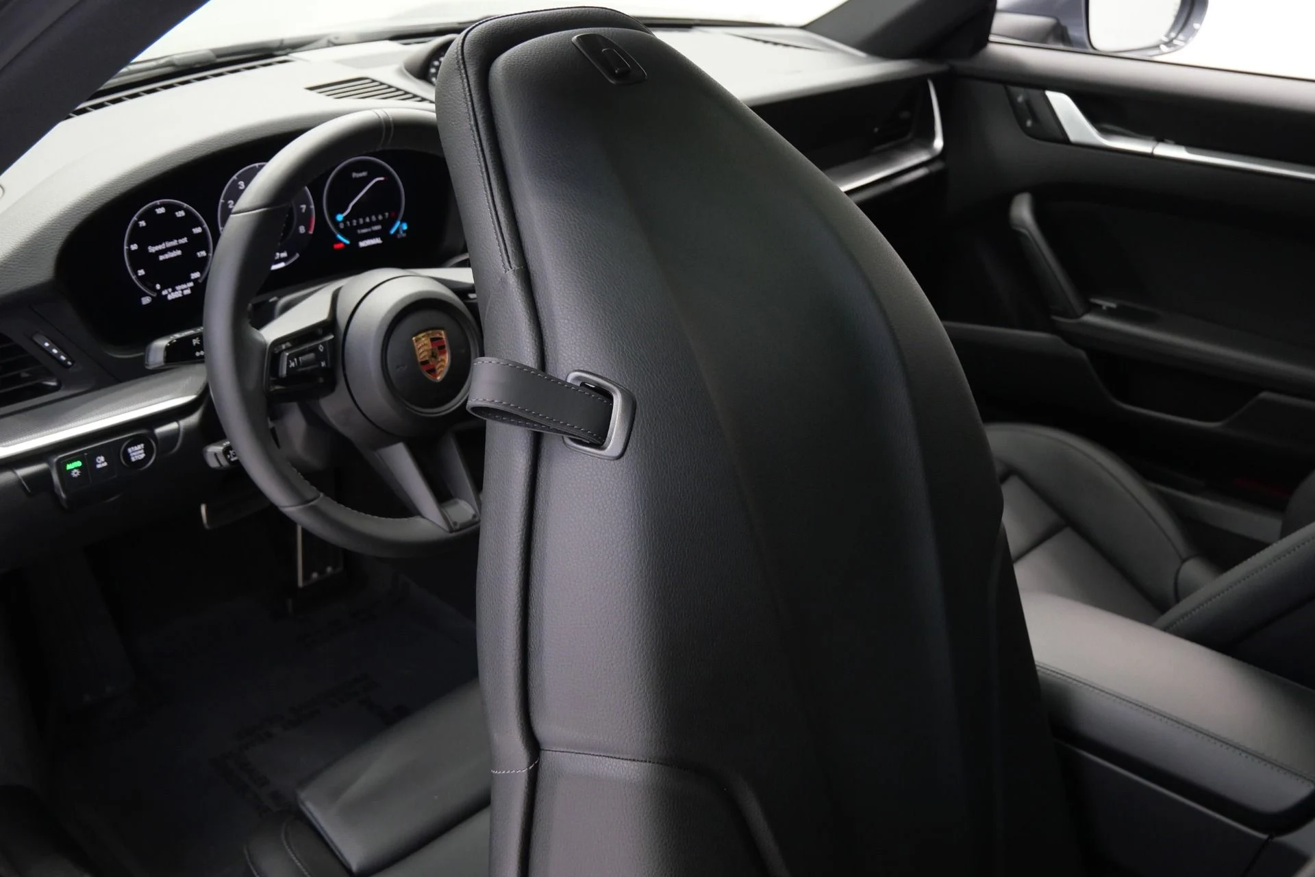 mph021_2438404057_Used_2025_Porsche_911_Carrera_Premium_Package_Sport_Exhaust_1768503028_e0f95e45b1