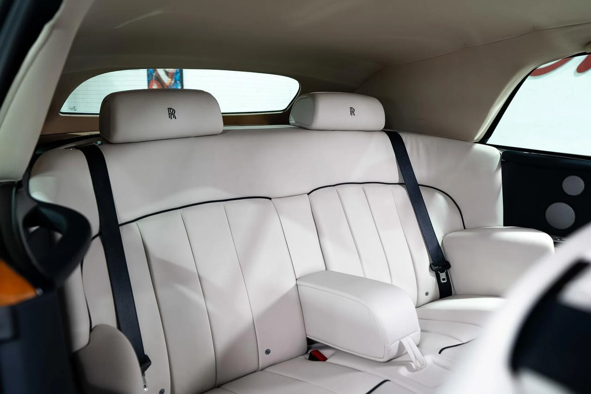 mph021_243867192_abc608b38216e6d38a68b3338624c427_bb974214c8