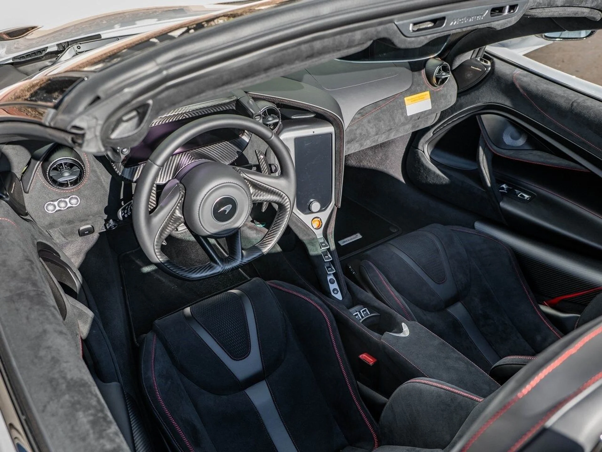 mph021_2442510676_1790dfefa89f4ea66384d127d2240188x_7c85db7293