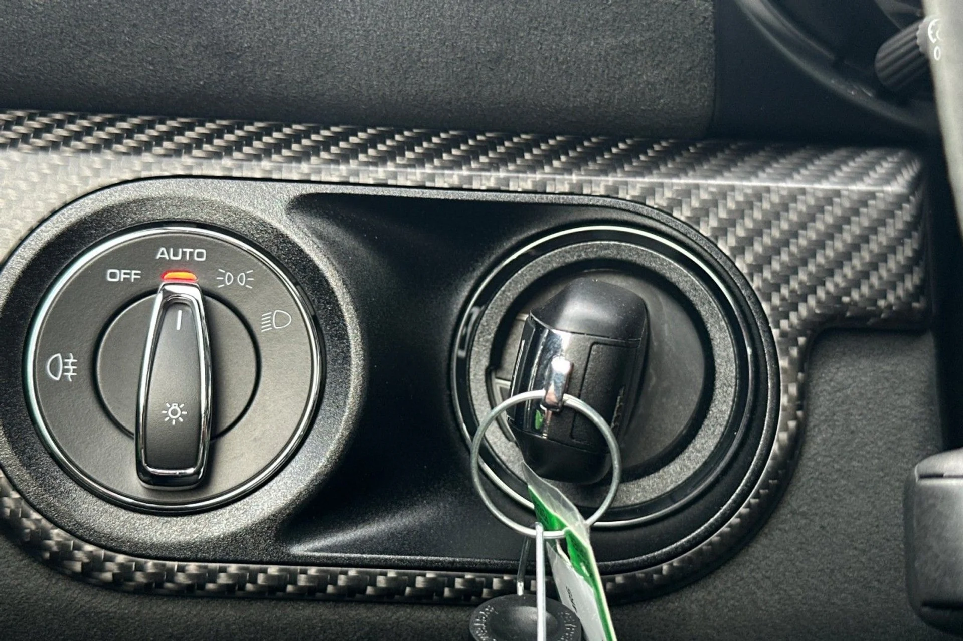 mph021_2446956161_b79012f55e891178dde571b93b491867_028c3bfdb3