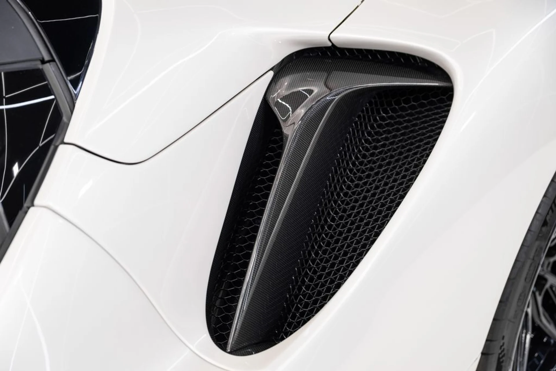 mph021_2450183258_924c987ccd4b076c5c85d2534d5cfcfd_915ba52863