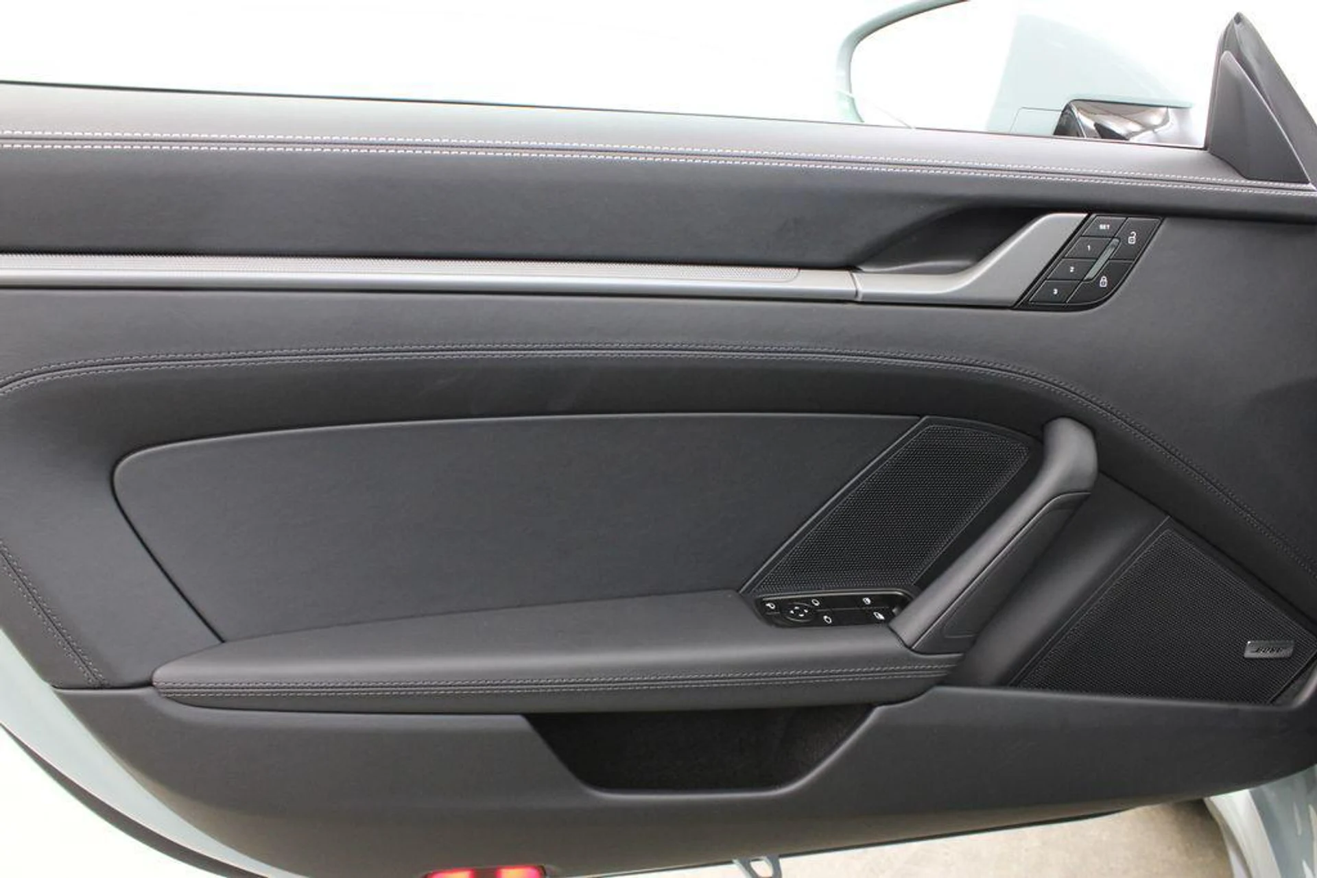 mph021_2453030387_bse_D_Fnj_Q_Lmr_SB_1e_Y6_D_Ipp150_Db_I_a86254e9c2