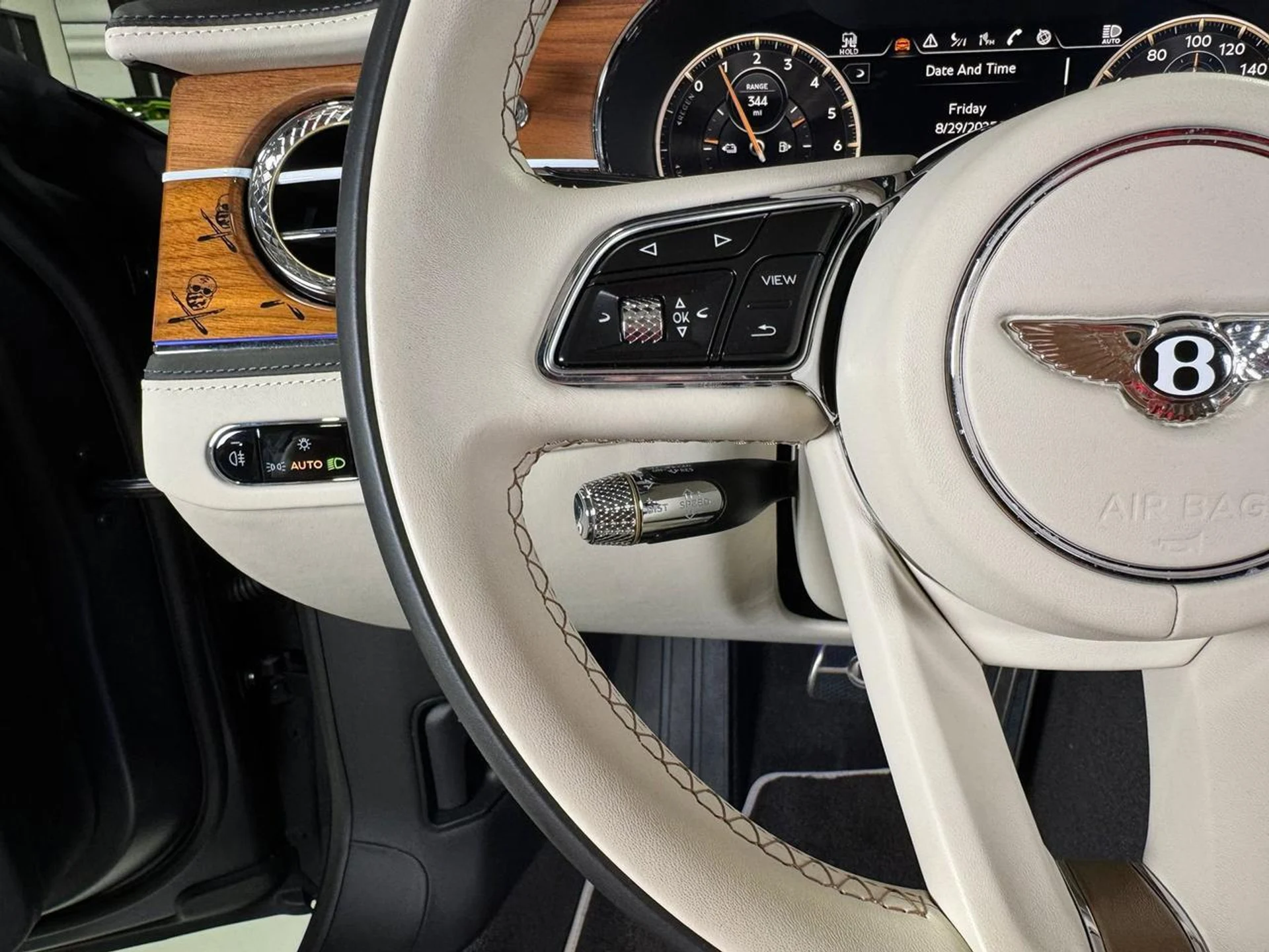 mph021_2456502947_8cbf11d8a1b37233bbd1119cf5b4c357_b1ddd20c1a