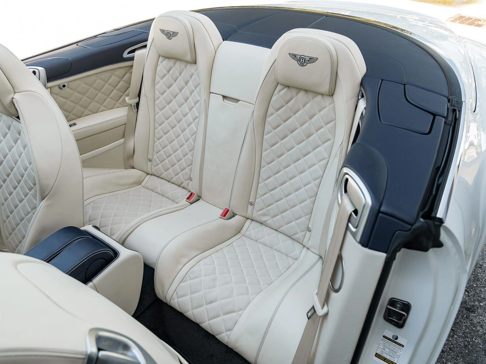 mph021_2458072267_Used_2016_Bentley_Continental_GT_W12_1789153606_b7c79fa012