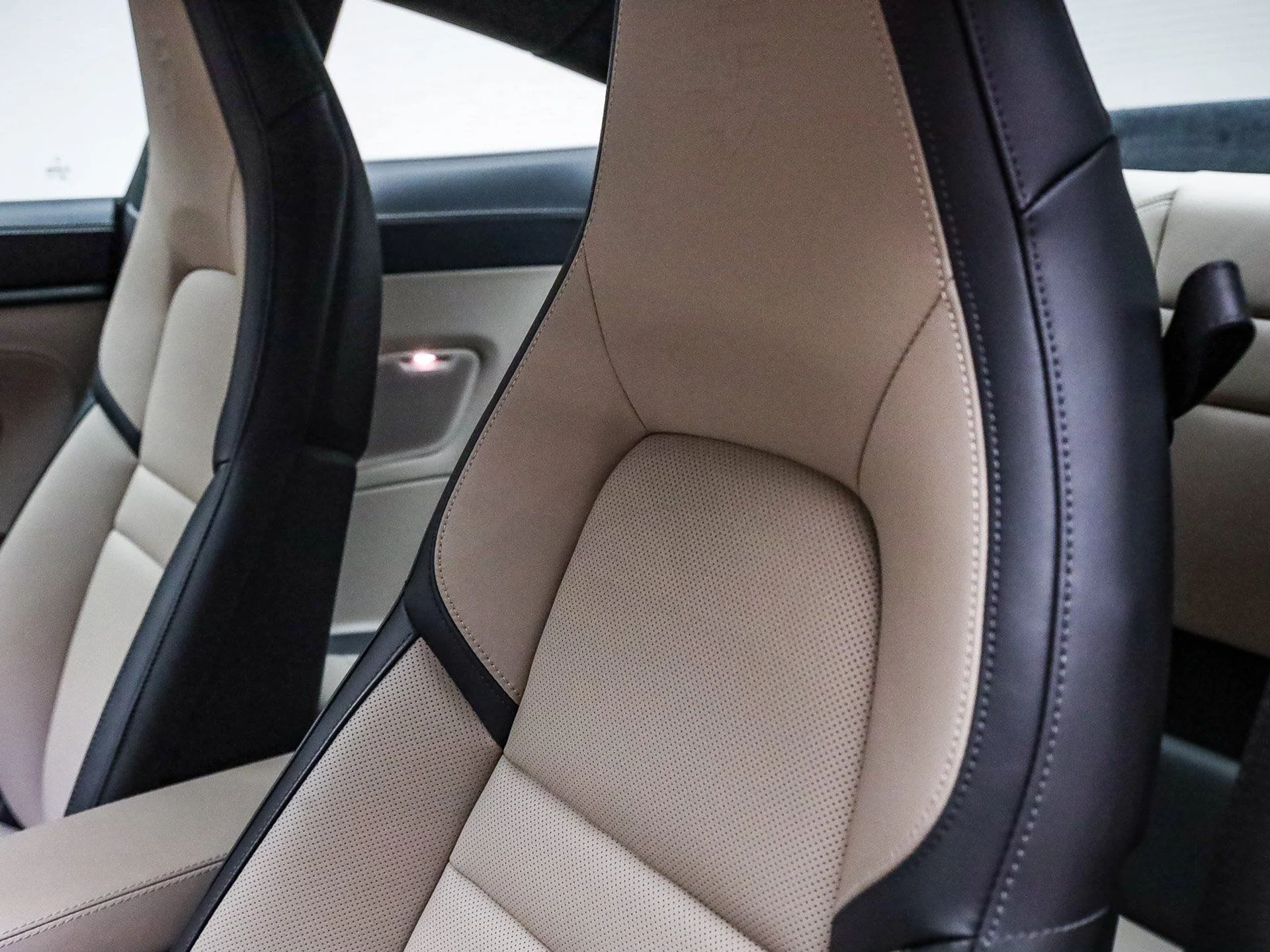 mph021_2458915091_19d9976ba7e49a0d638f24d690595b69x_62df691a28