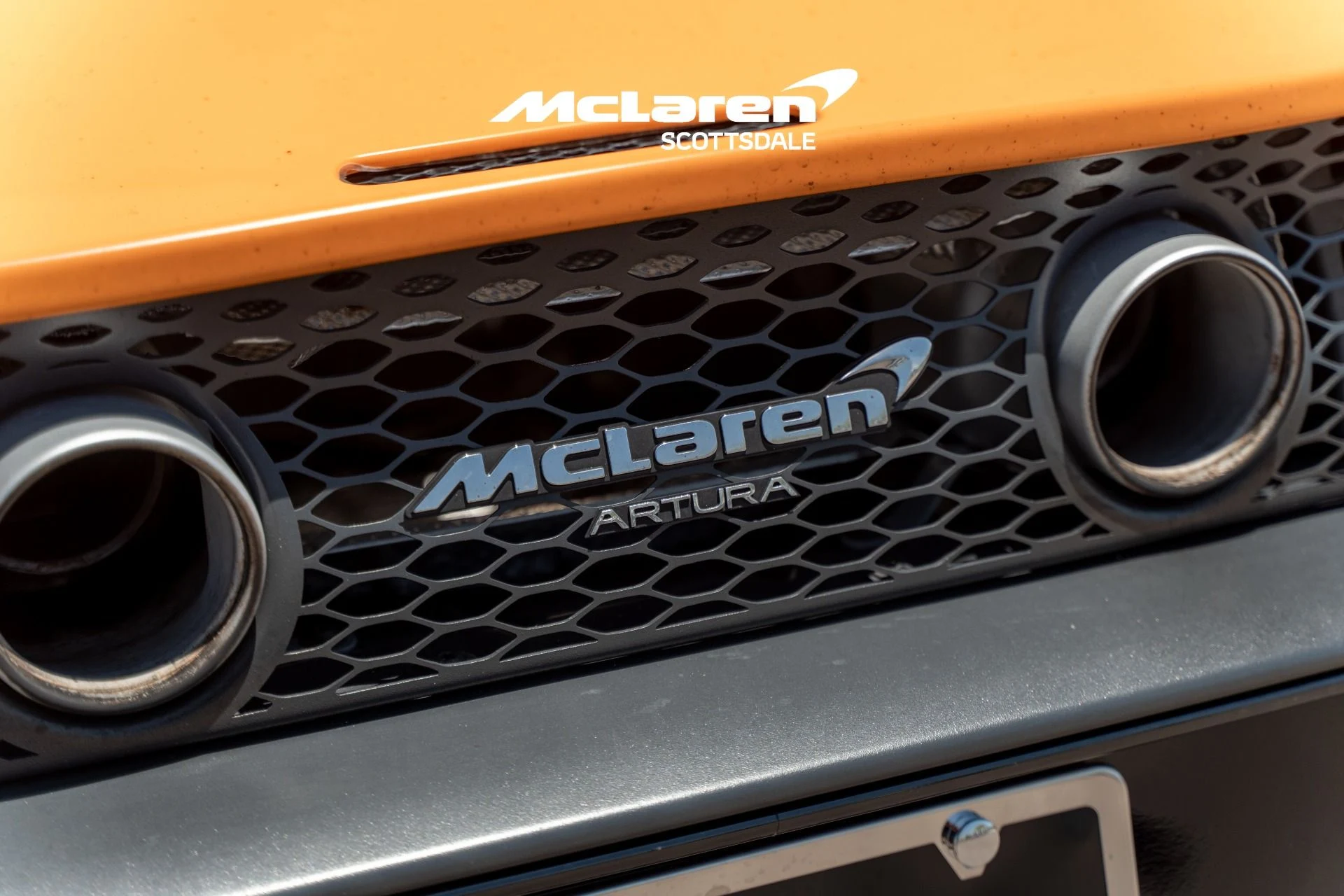 mph021_2460777642_Used_2023_MCLAREN_ARTURA_1780685437_0149a07401