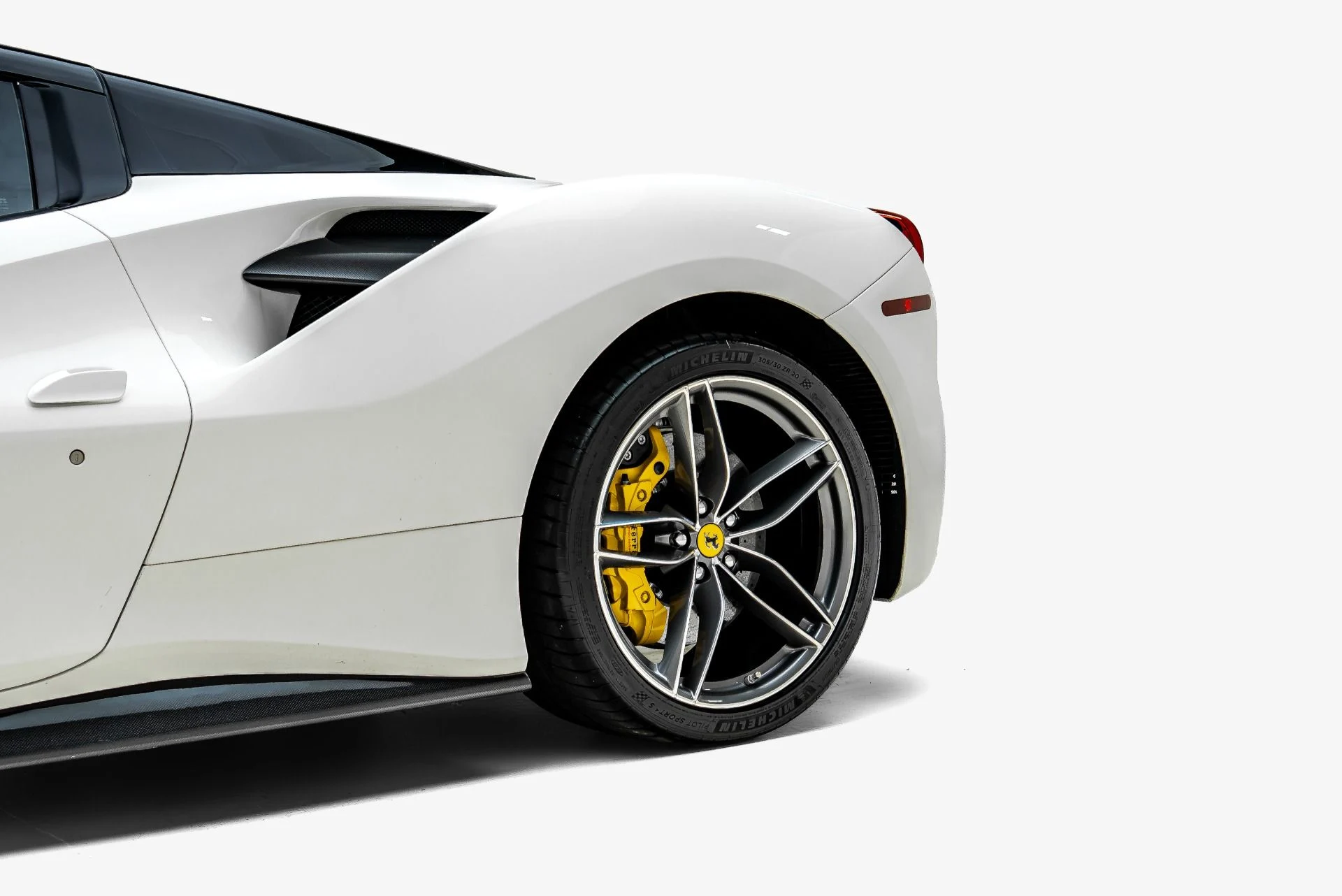 mph021_2463273773_Used_2017_Ferrari_488_Spider_1784937315_e1c9aa231b