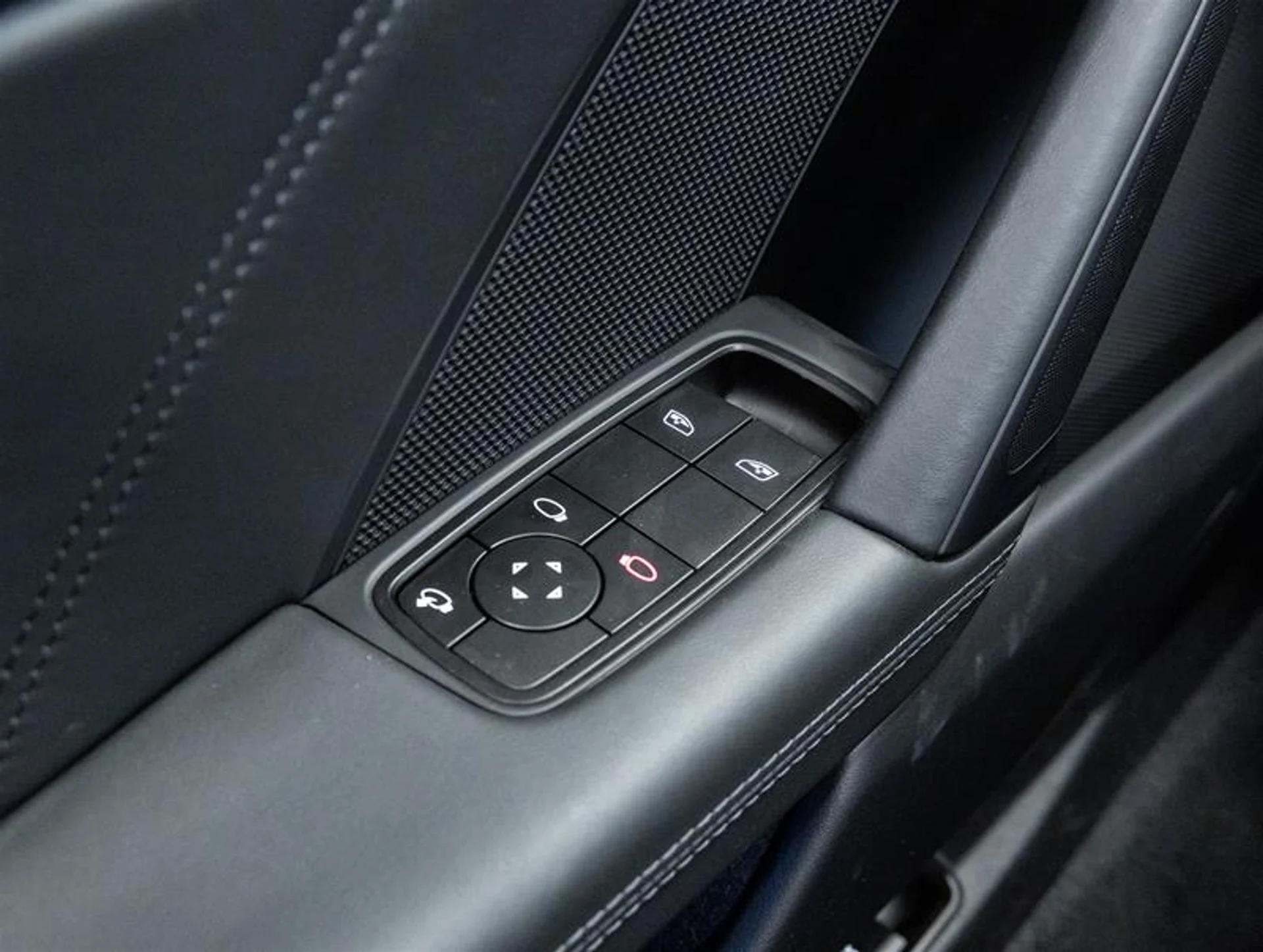 mph021_2463899773_11878762_1629522596_75a5a198b9