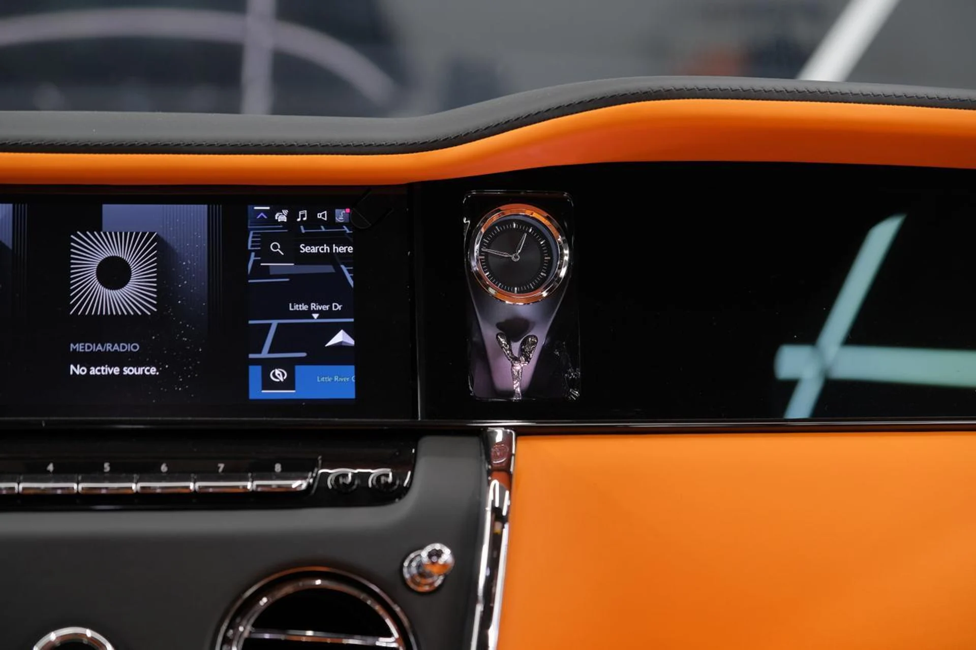 mph021_2466410911_e369751eae10da2bc21df8540bcef0dc_02a0027924