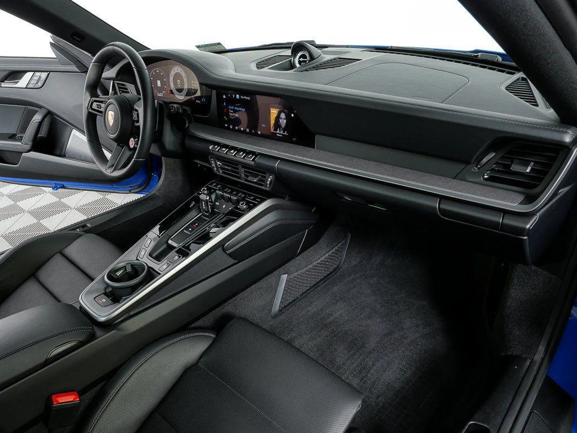 mph021_2474629126_1_DS_Ifbpi_PIK_Ip_I_Vl_Ke_Ch0h_V_Gi_Kw_9ee647b7d0