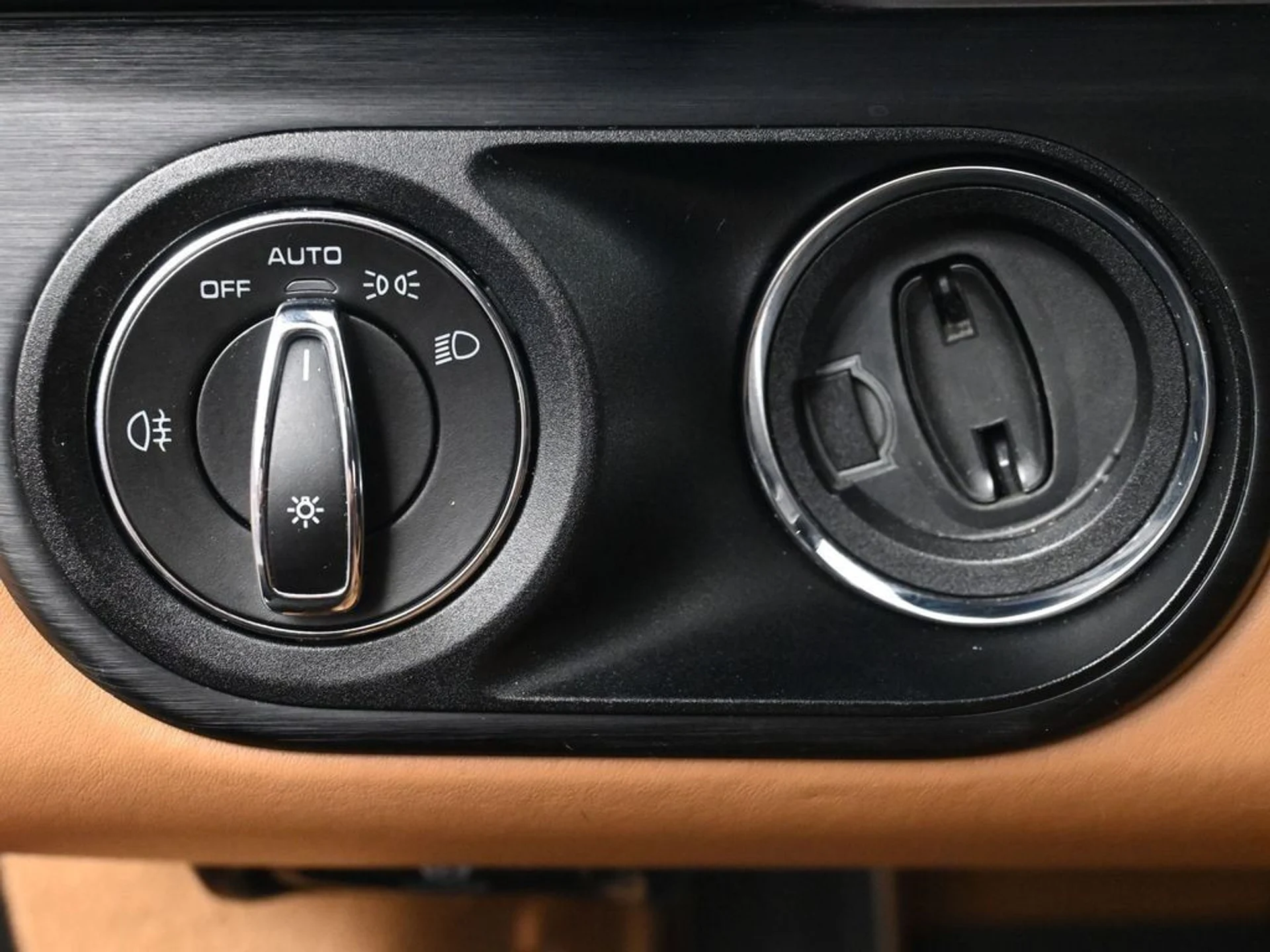 mph021_2475490071_6d7a4b6fb07566949414250556dfb6b2x_65ac9e3a0c