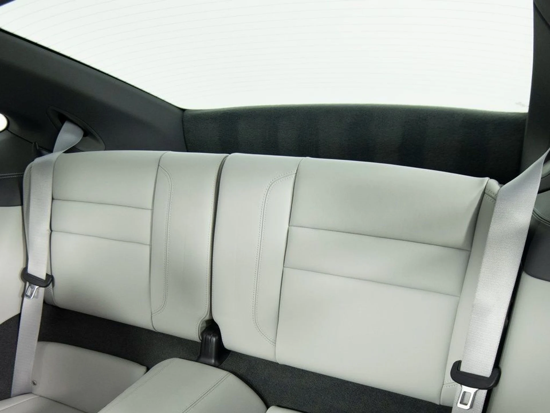 mph021_2476424057_2272ff3879e303882567b3208e0014d1x_92e3d1dd3d