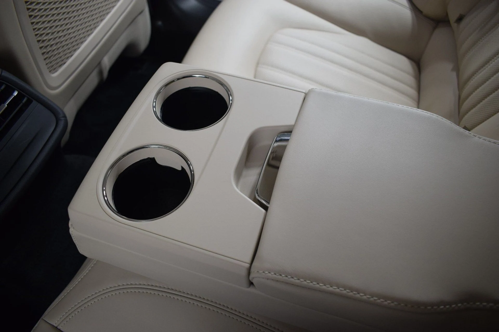 mph021_248086104_9ddecb2a1e3f25735f17cade41430d56x_29caeea73c